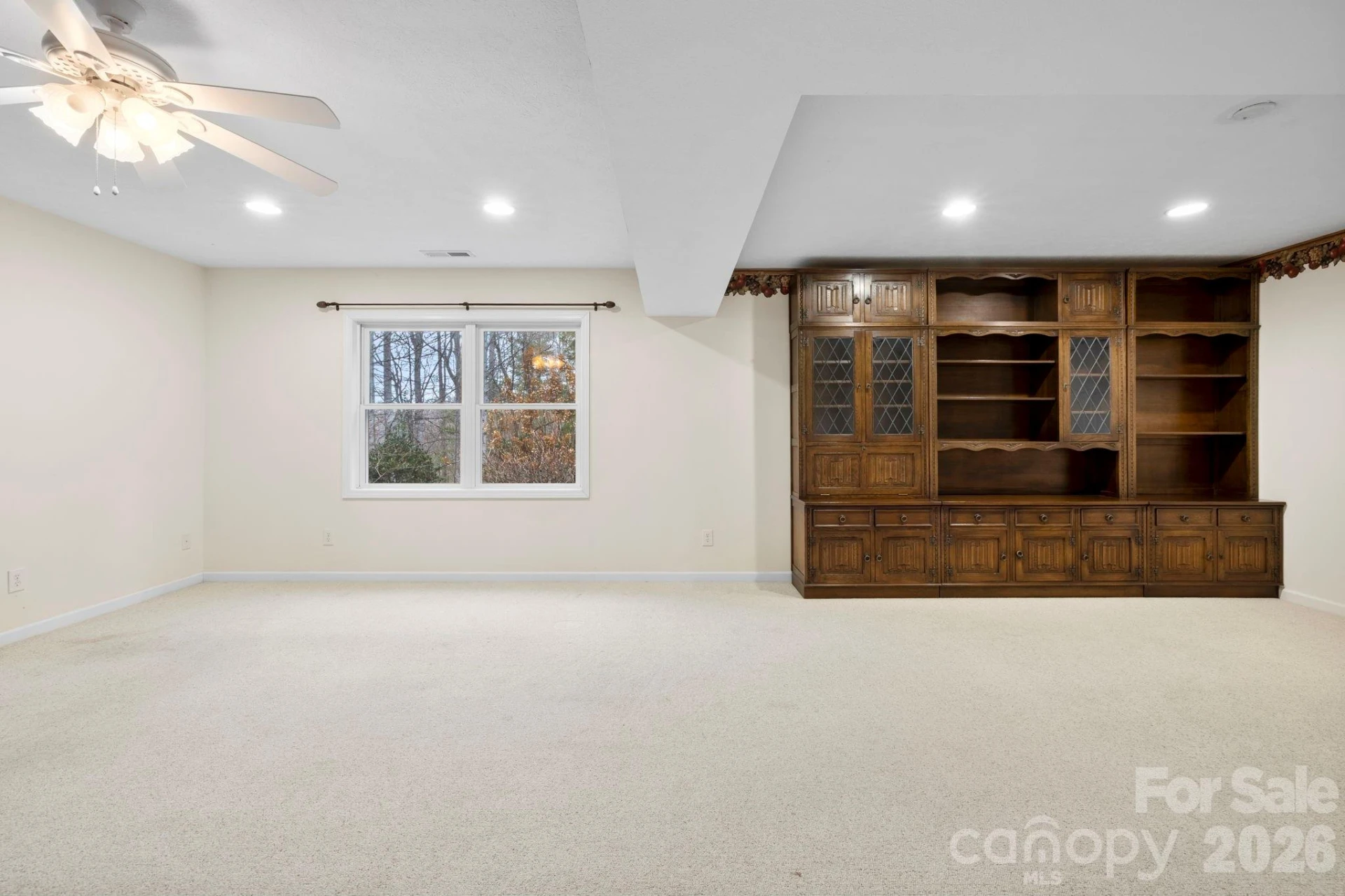 242 Carriage Summitt Way - Photo 21