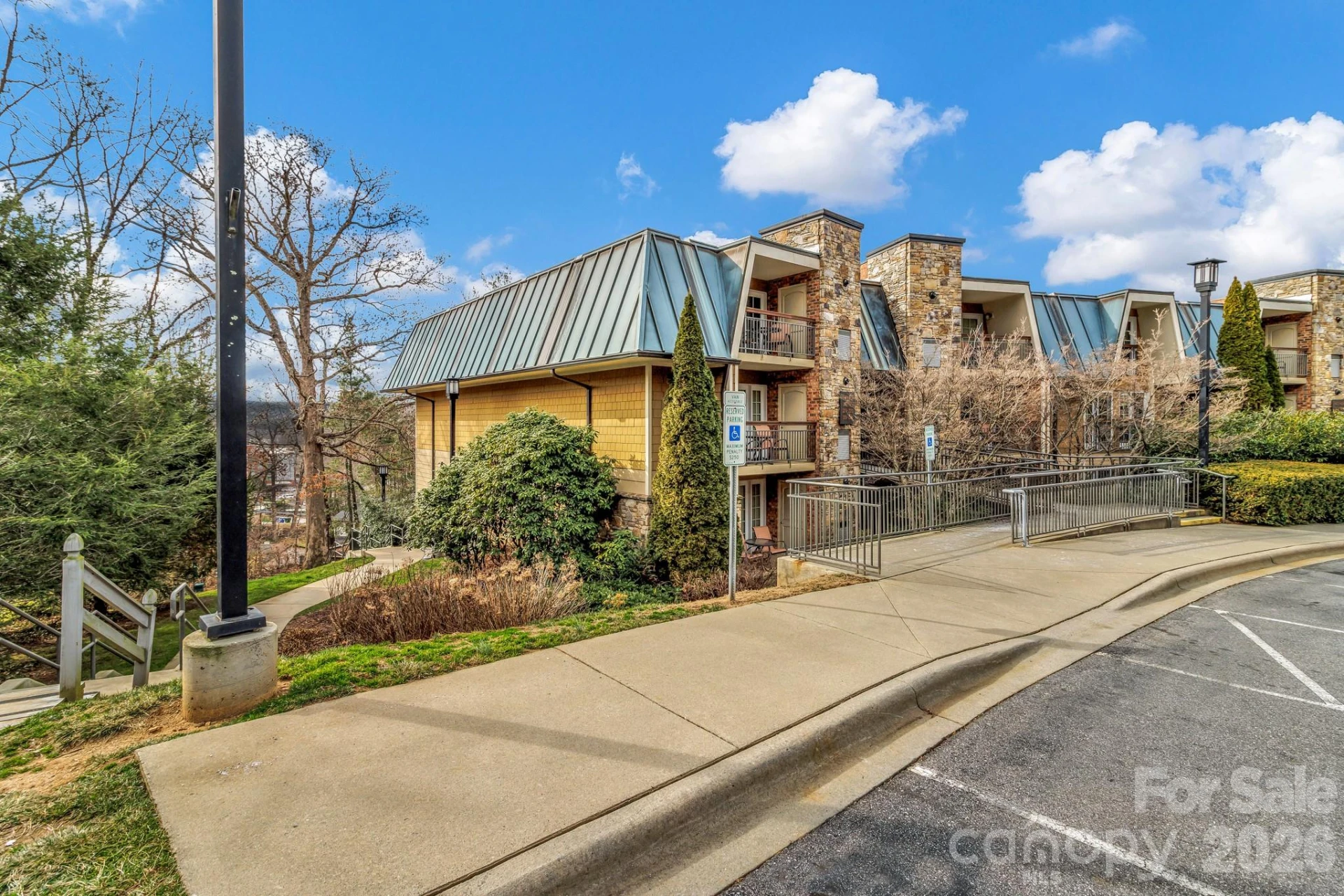 119 Bowling Park Road - Photo 3