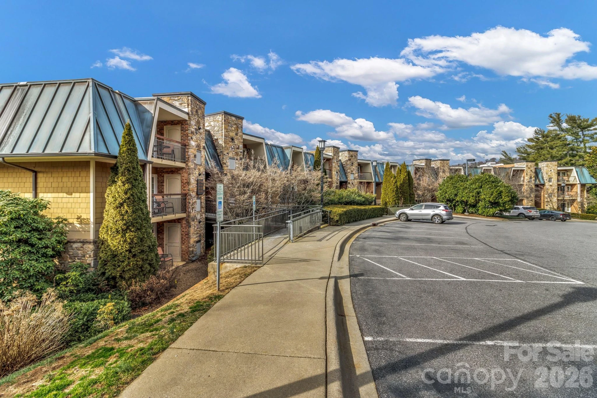 119 Bowling Park Road - Photo 5