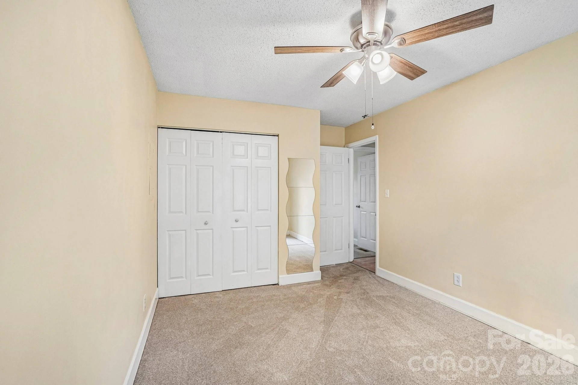 327 Heather Court - Photo 27