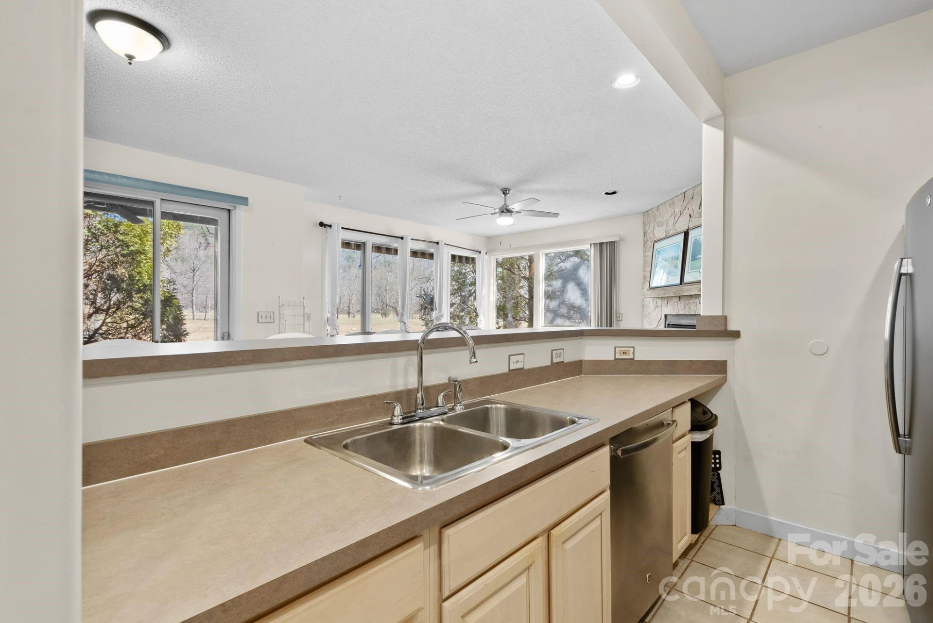 299 Blue Ridge Drive S #1 - Photo 9