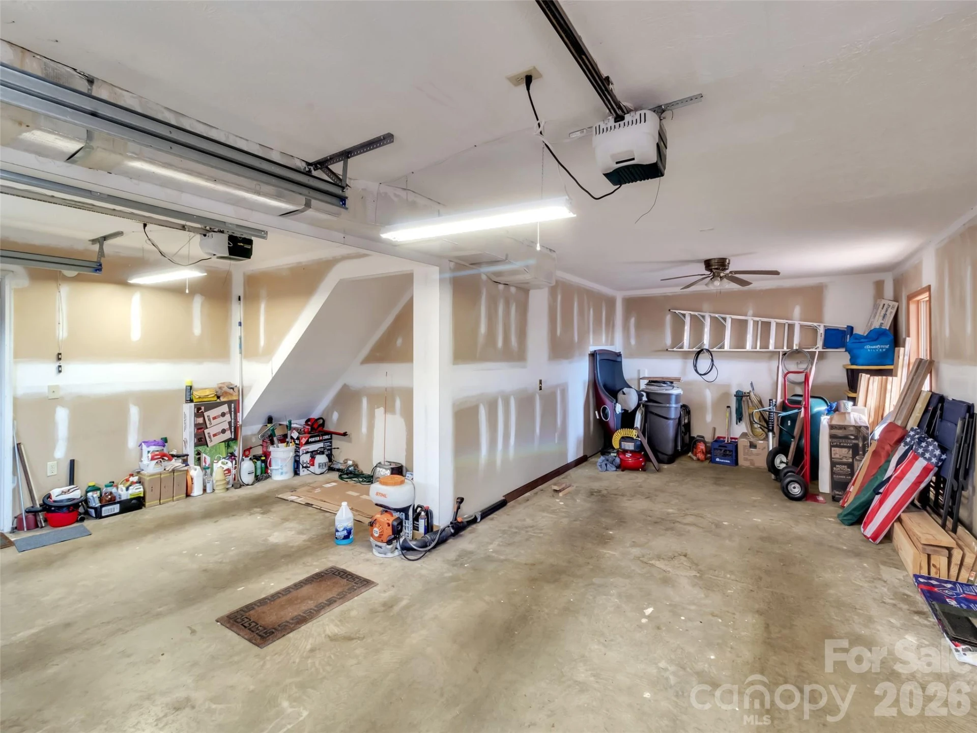 371 Falcon Ridge Drive - Photo 39