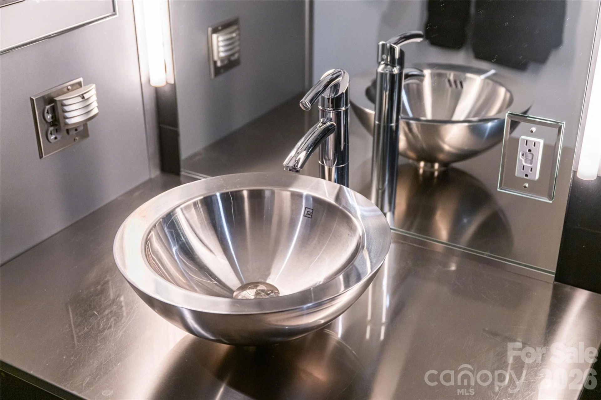 12 S Lexington Avenue #402 - Photo 24