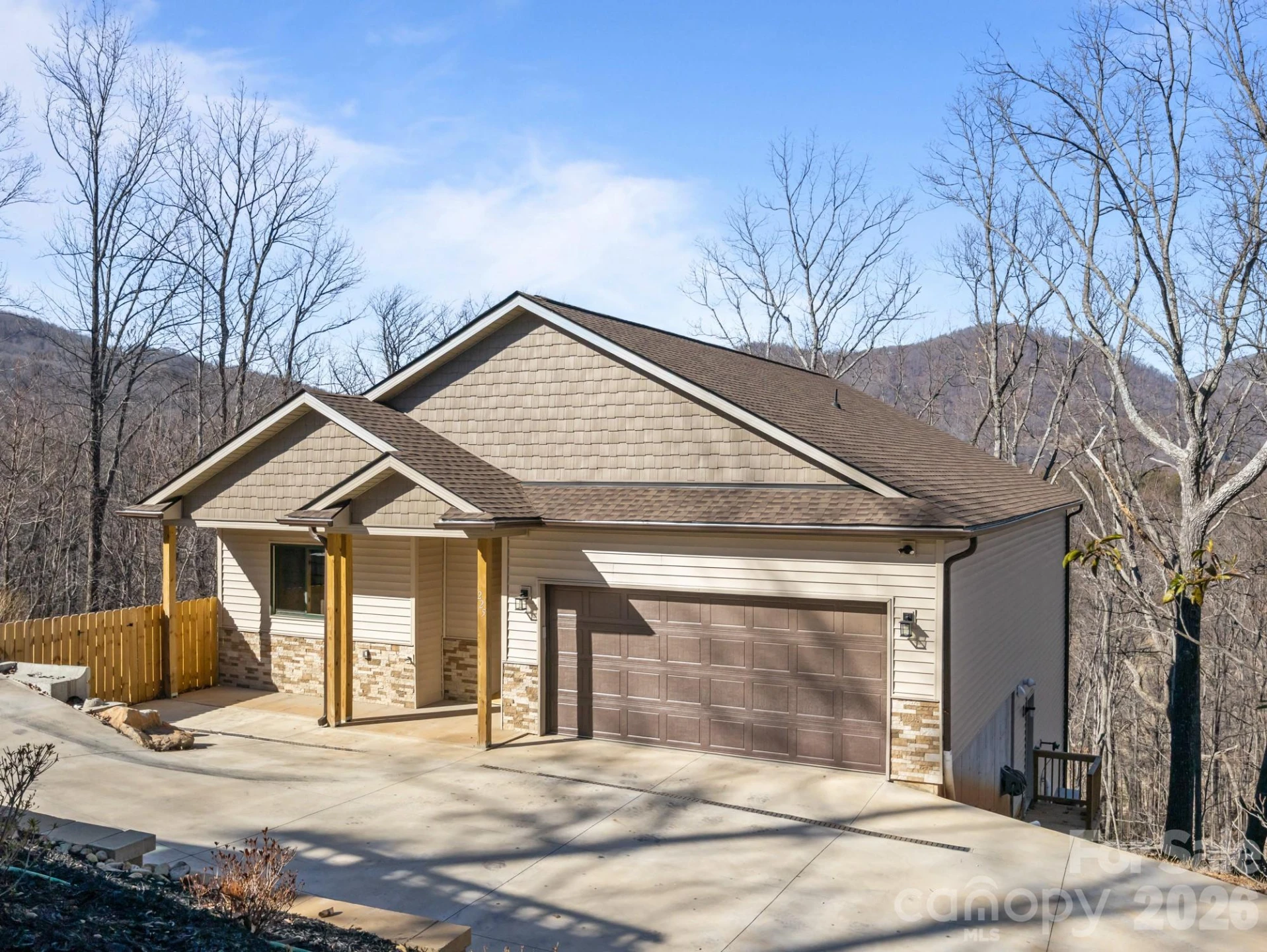 225 Aurora Lane - Photo 2