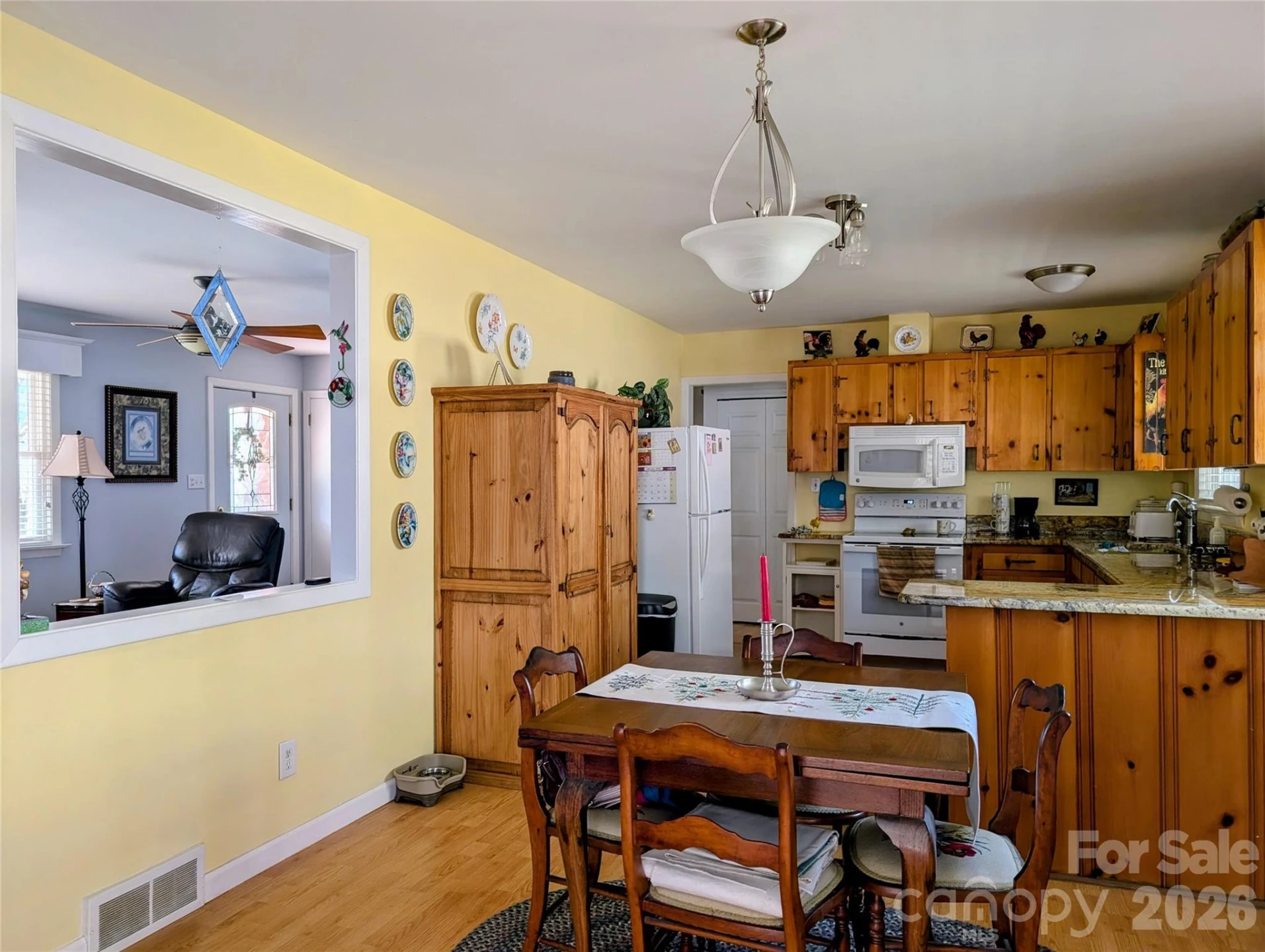 979 Greenville Highway - Photo 12