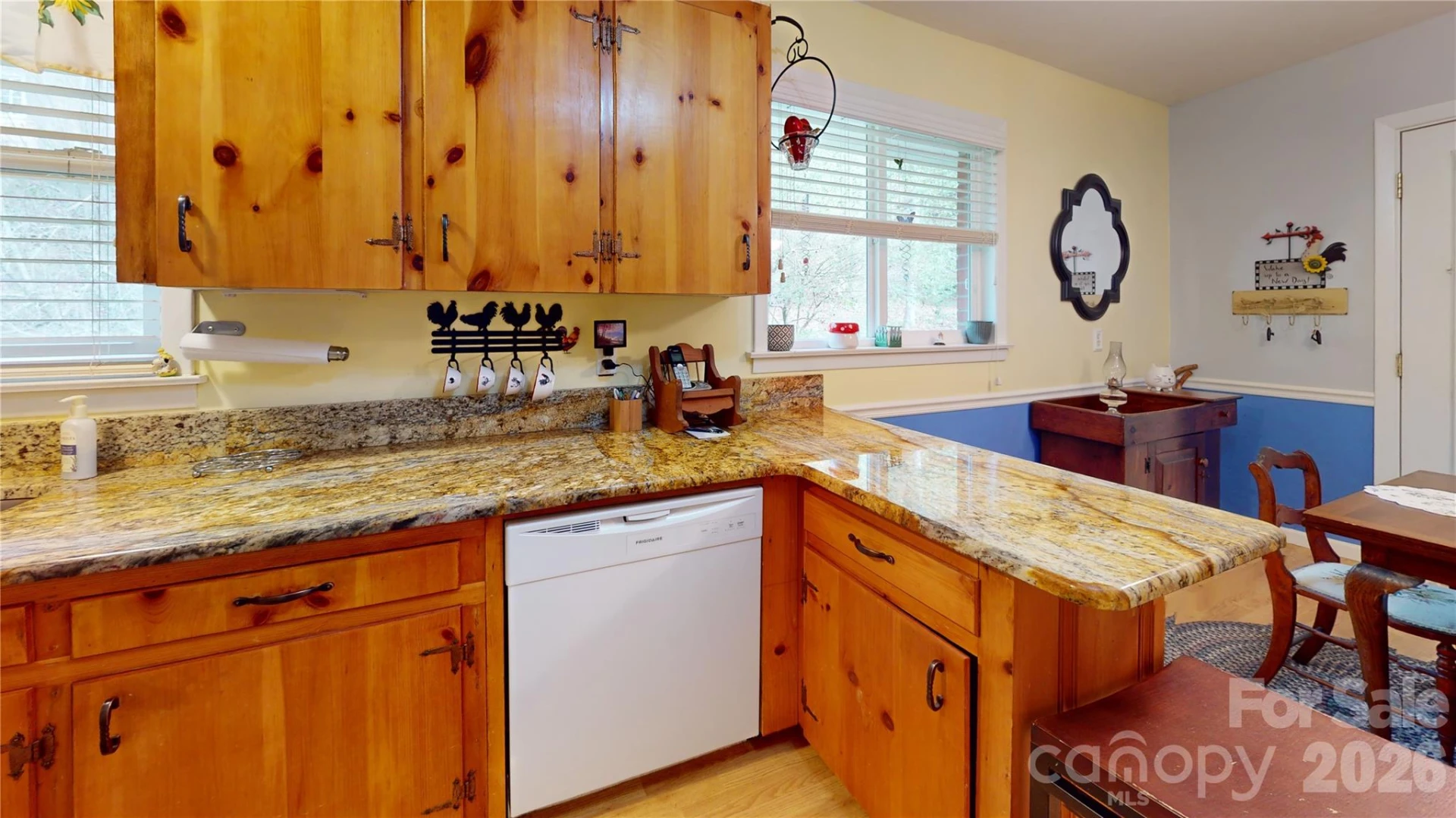 979 Greenville Highway - Photo 16