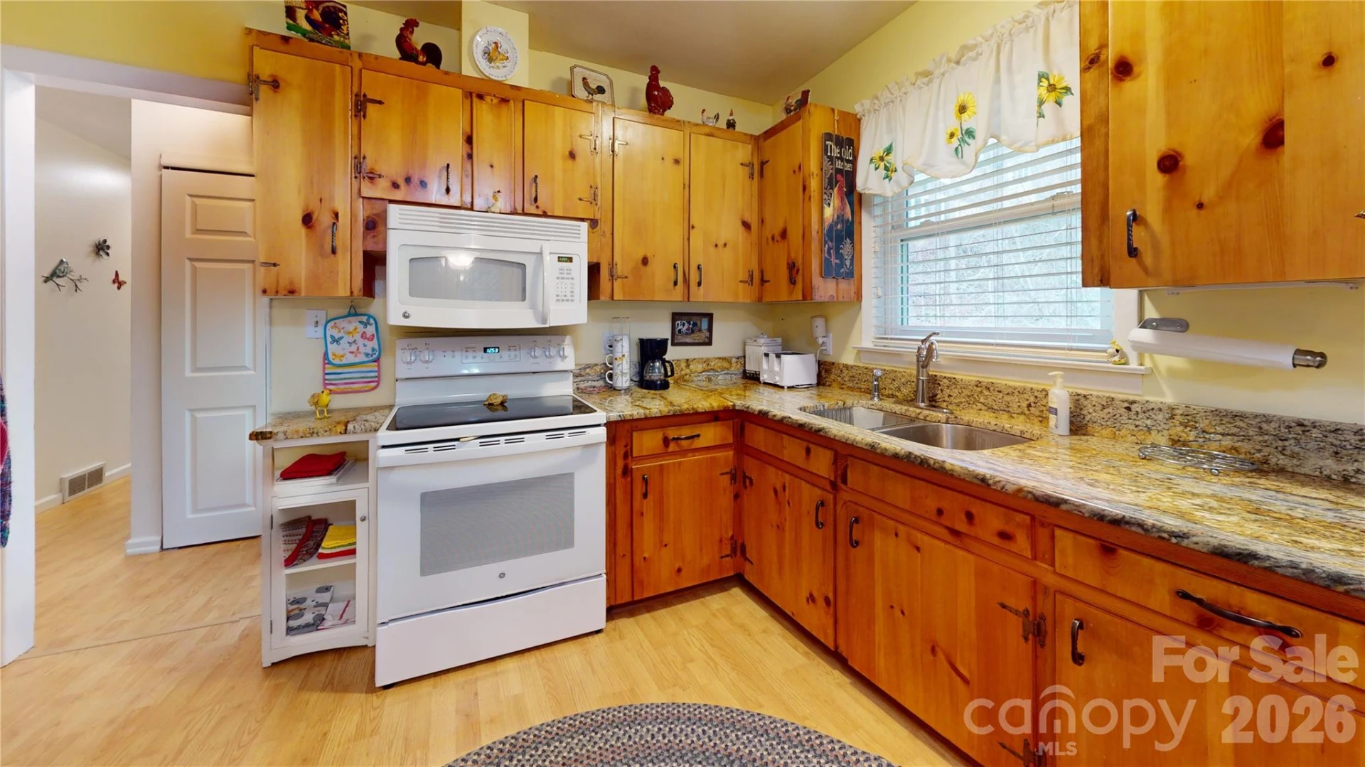 979 Greenville Highway - Photo 17