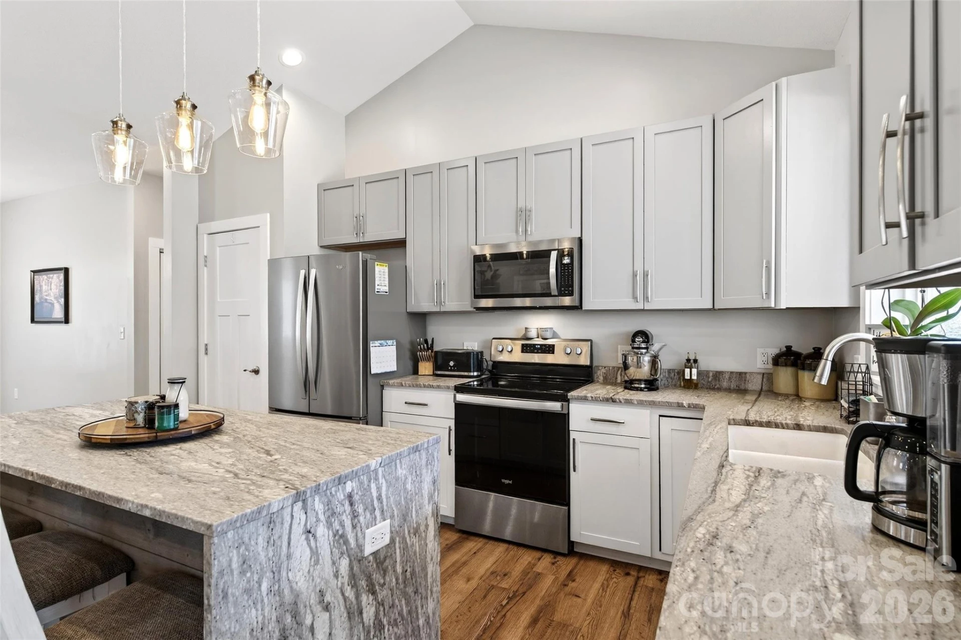 133,135 Ridge Road - Photo 8