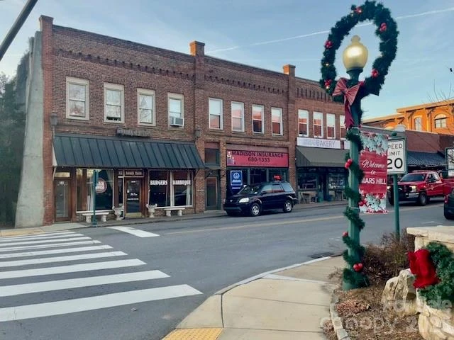 37 S Main Street S