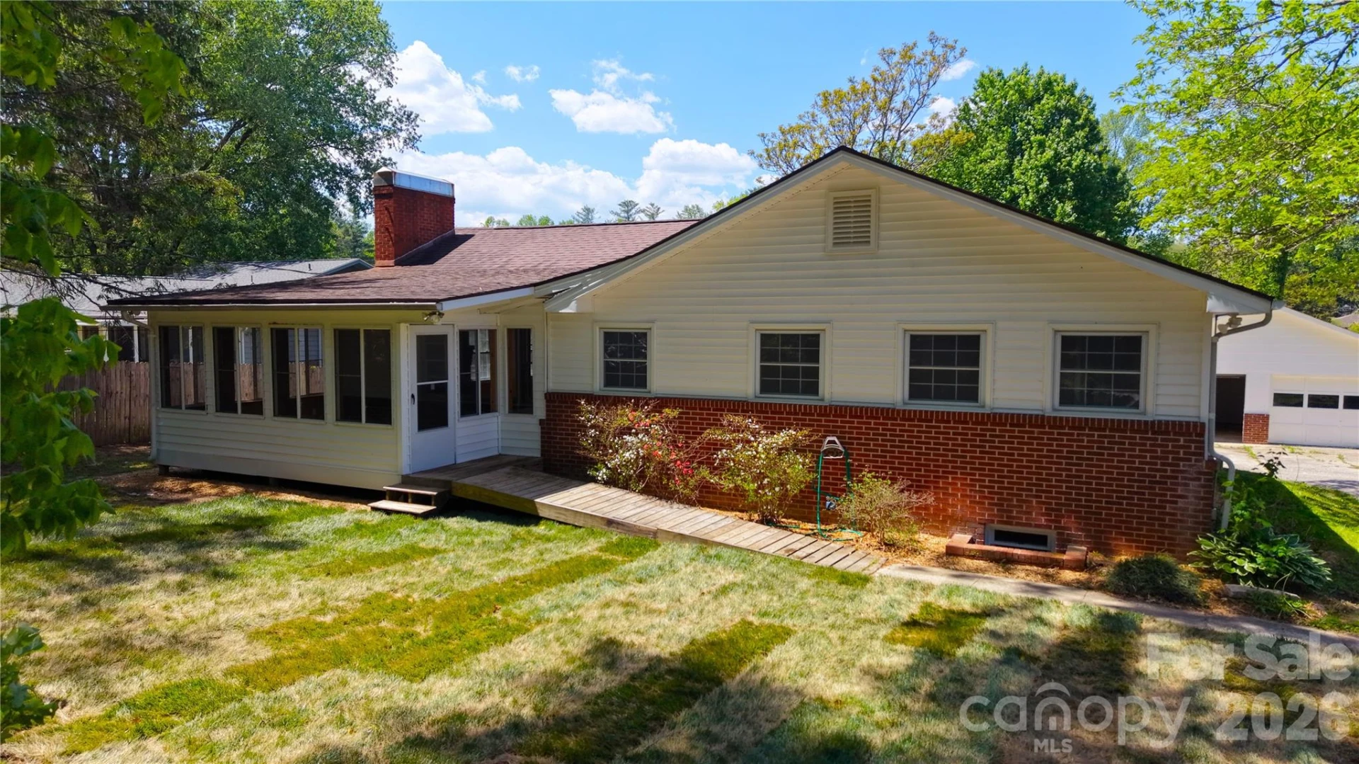 1627 Greenville Highway - Photo 31