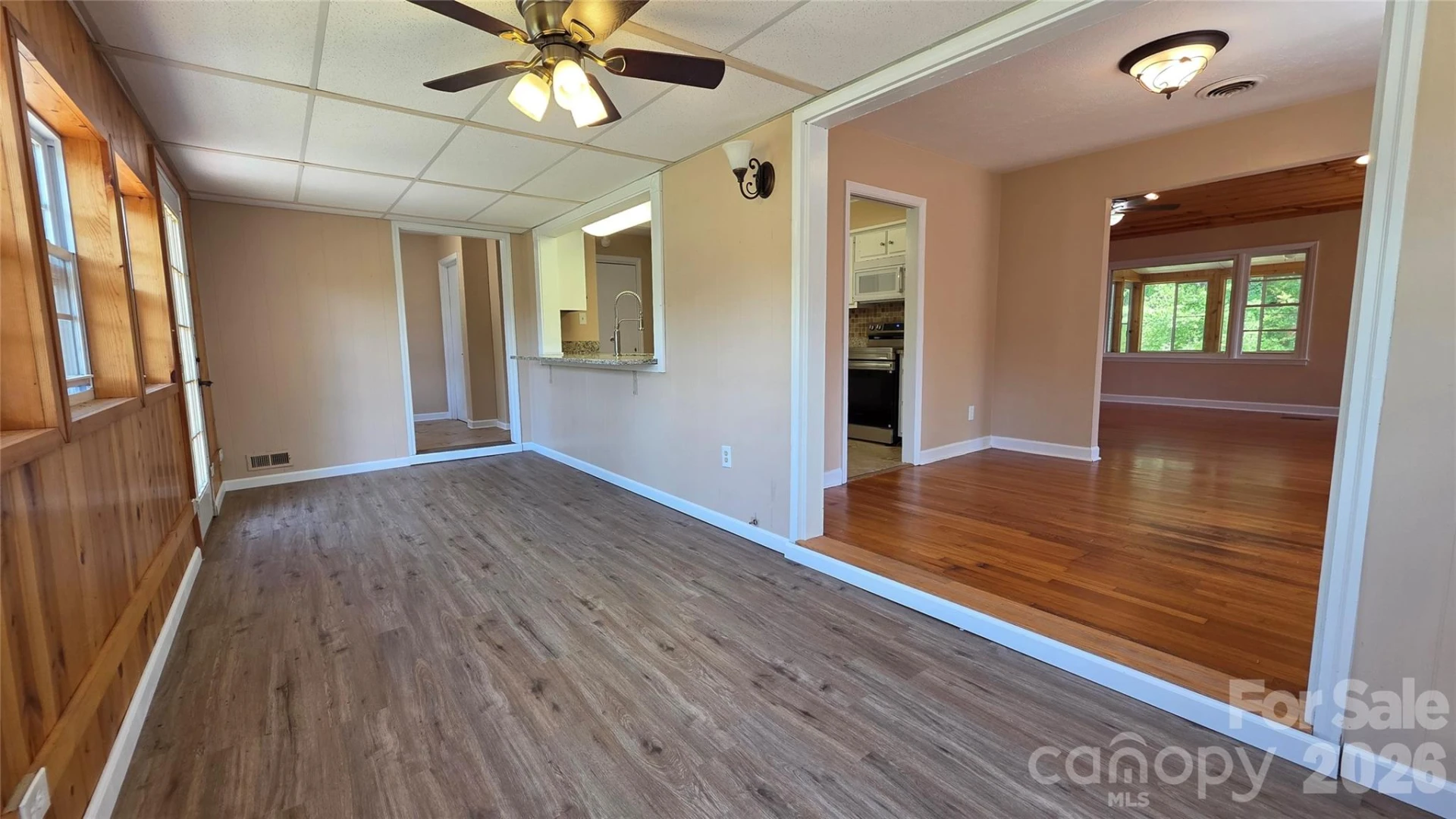 1627 Greenville Highway - Photo 23