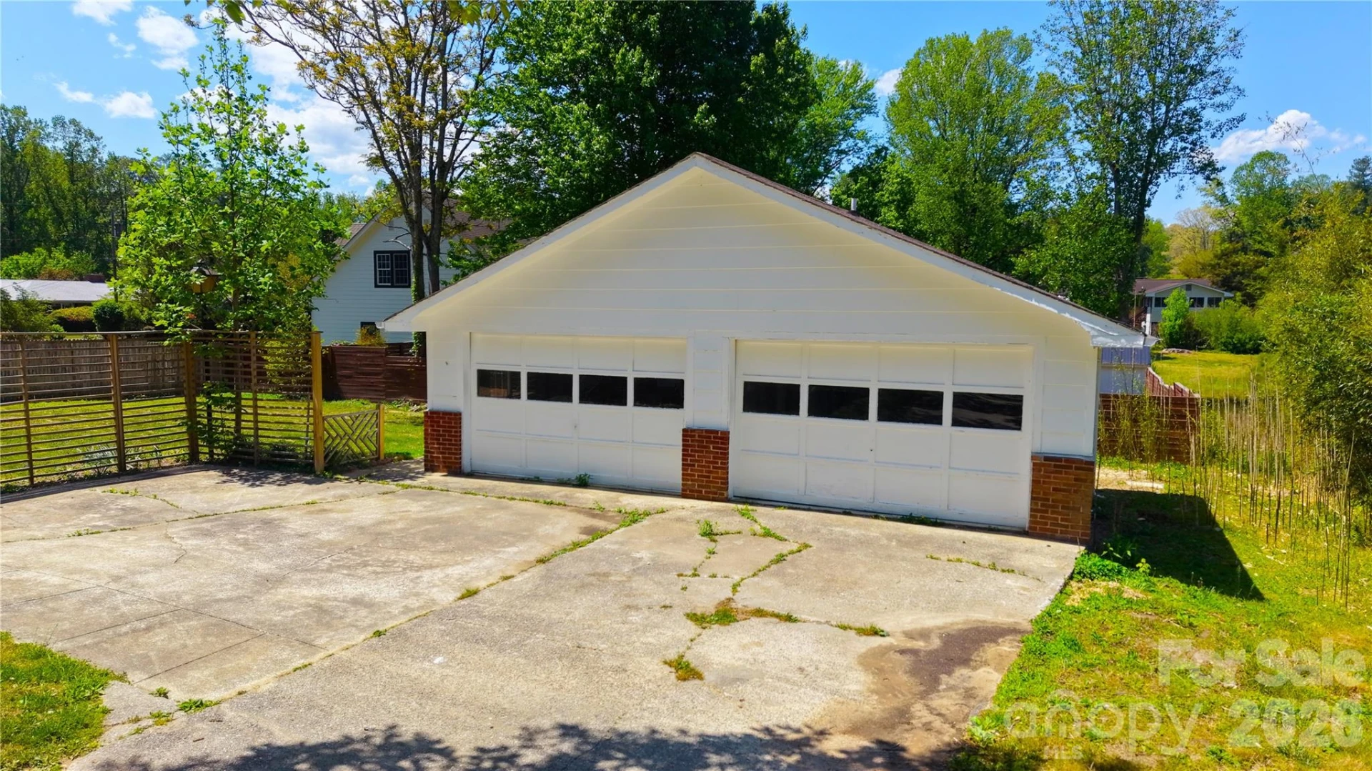 1627 Greenville Highway - Photo 2