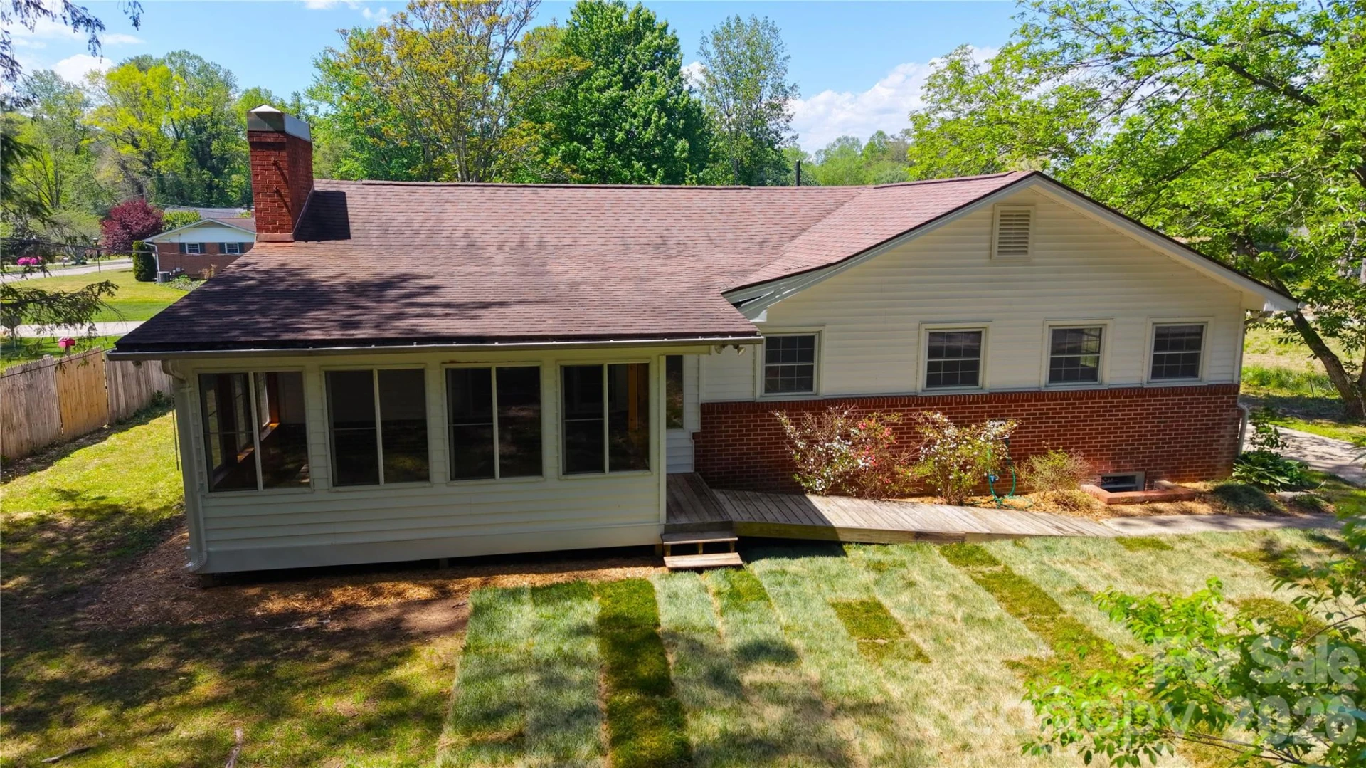1627 Greenville Highway