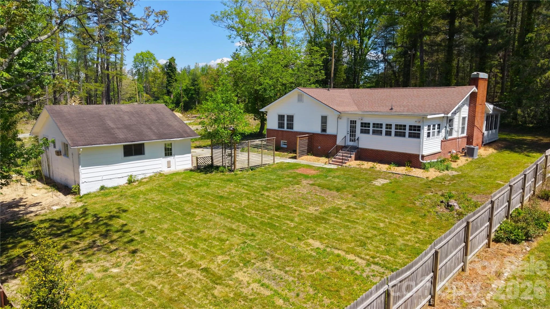 1627 Greenville Highway - Photo 35