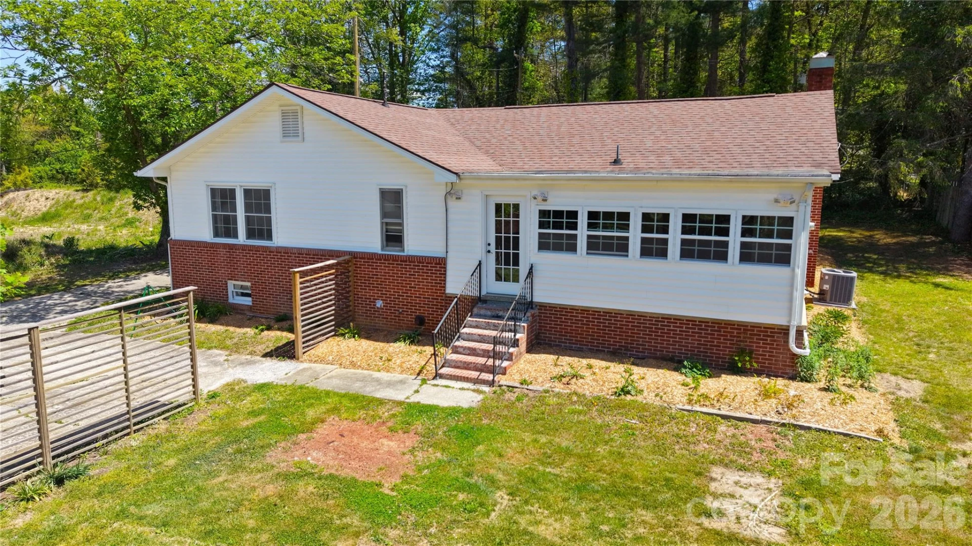 1627 Greenville Highway - Photo 43