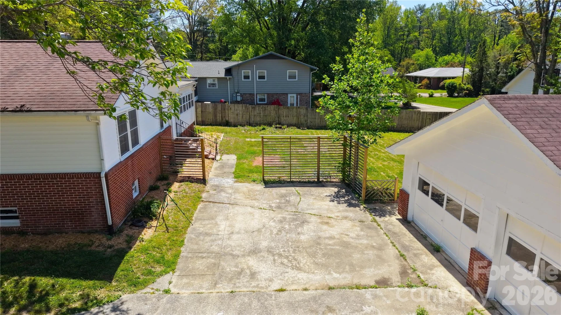 1627 Greenville Highway - Photo 39