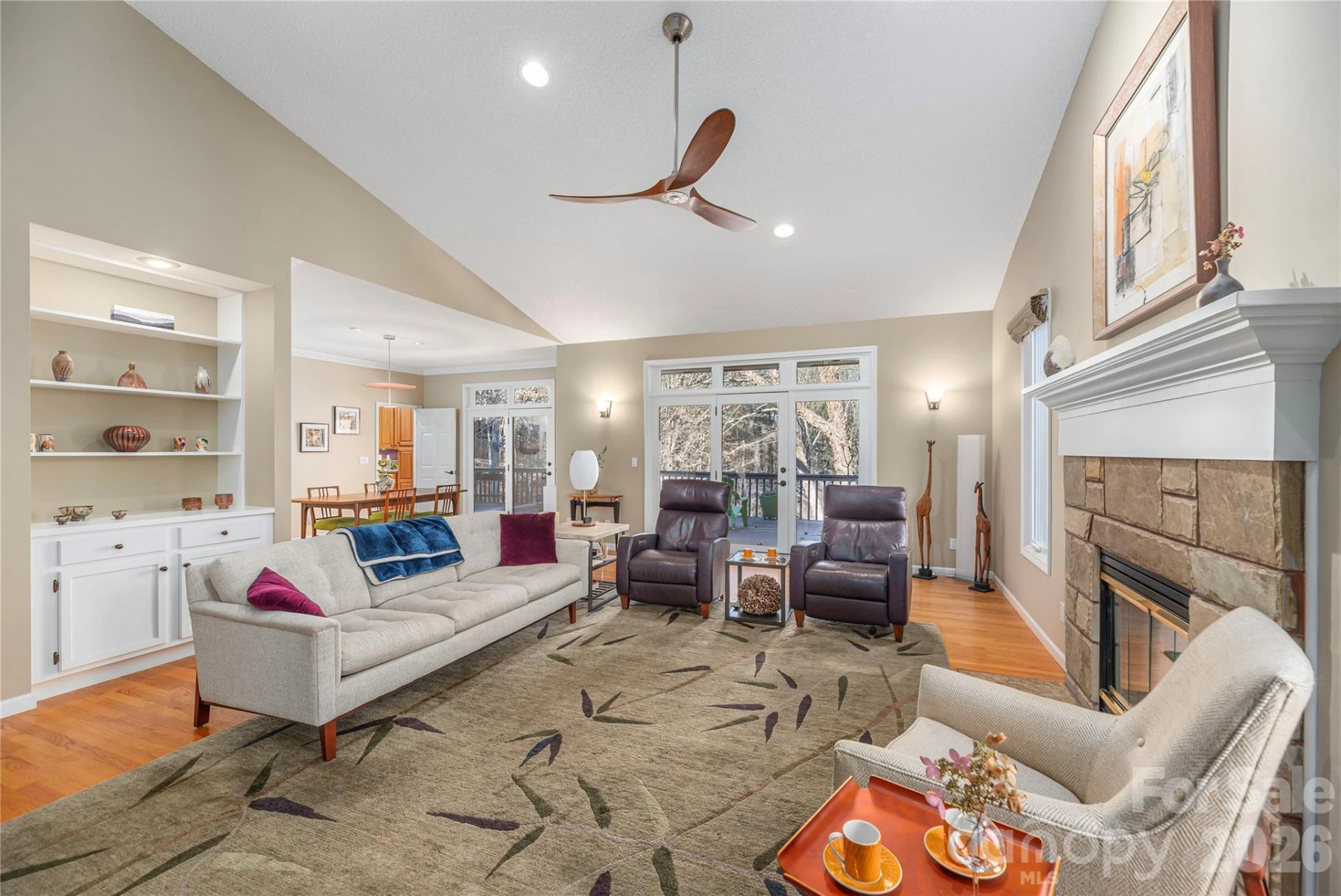 35 Hillcreek Drive - Photo 15