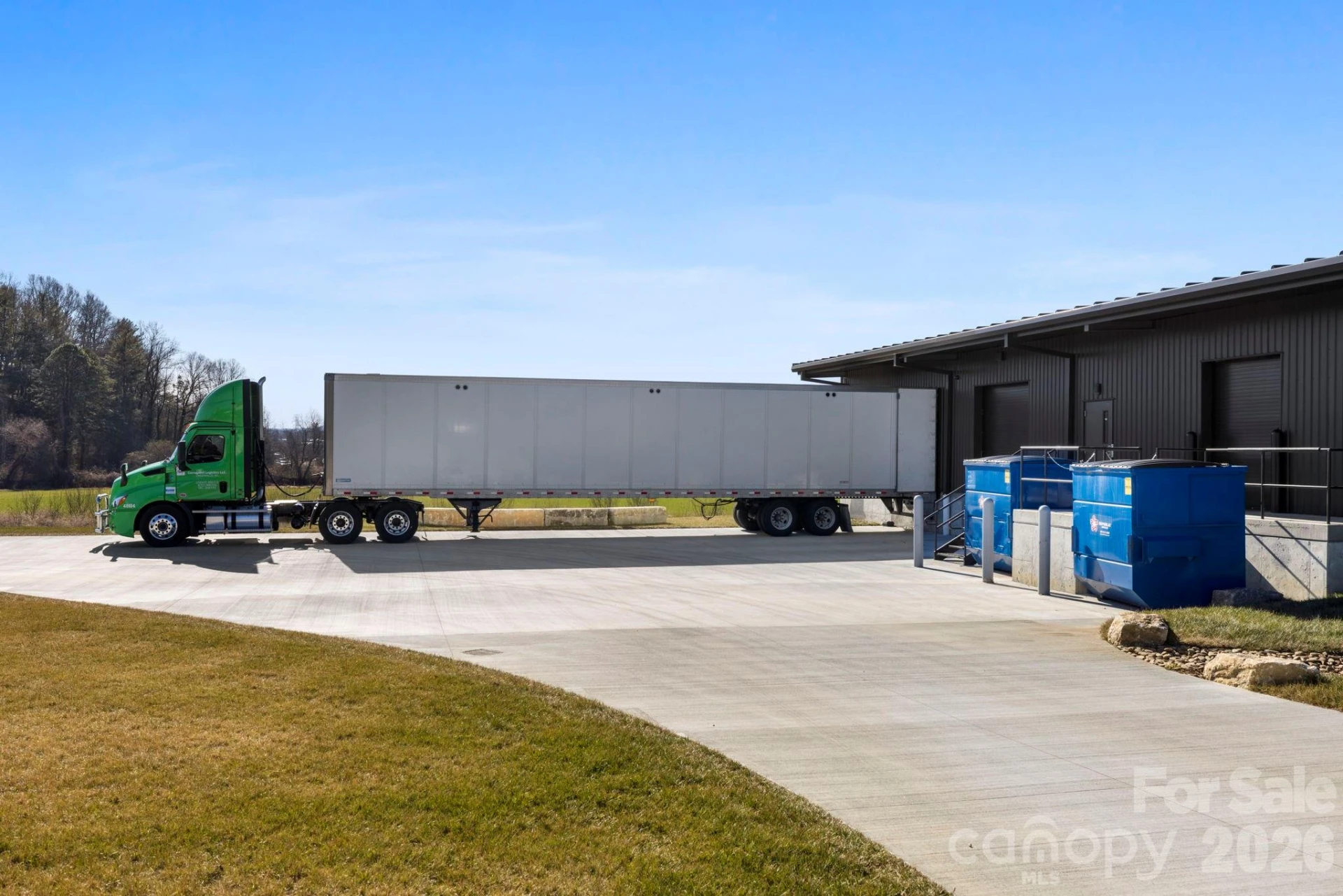 110 Commercial Boulevard - Photo 9