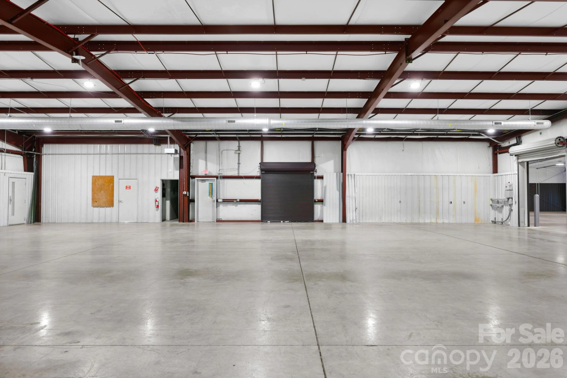 110 Commercial Boulevard - Photo 33