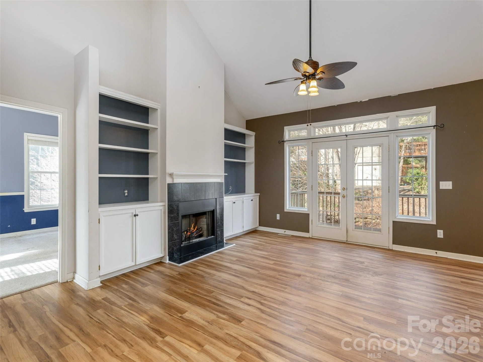 45 Poplar Creek Drive - Photo 4