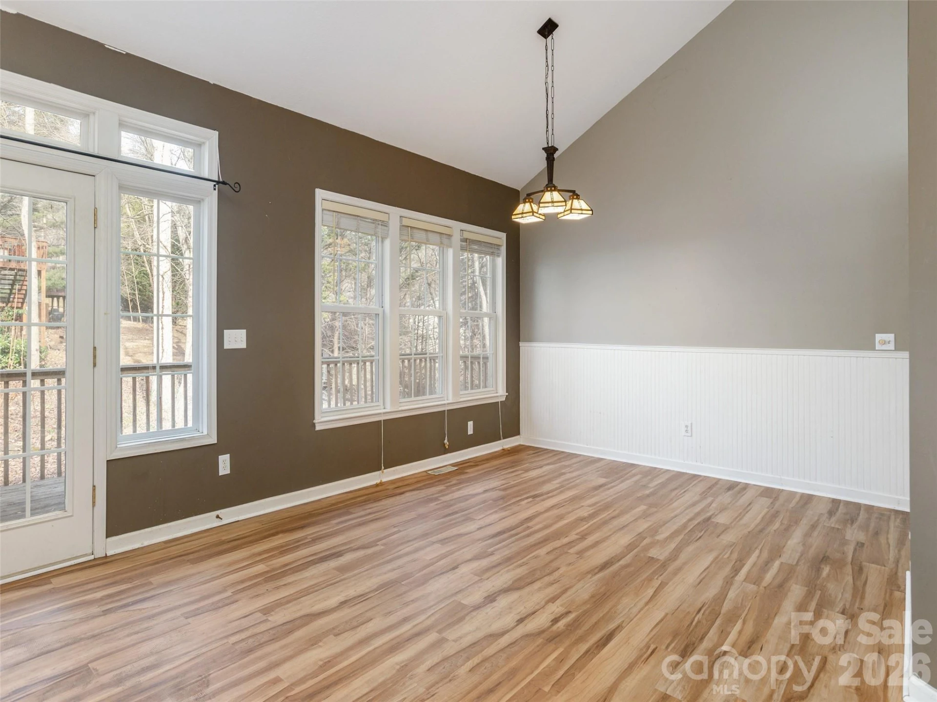 45 Poplar Creek Drive - Photo 9