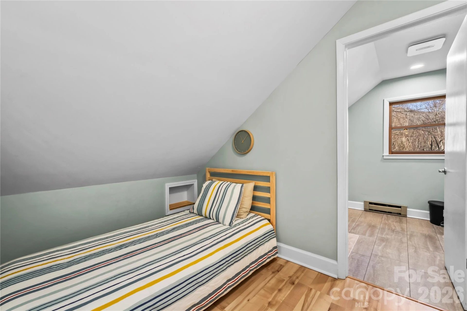 52 Treanors Place - Photo 16