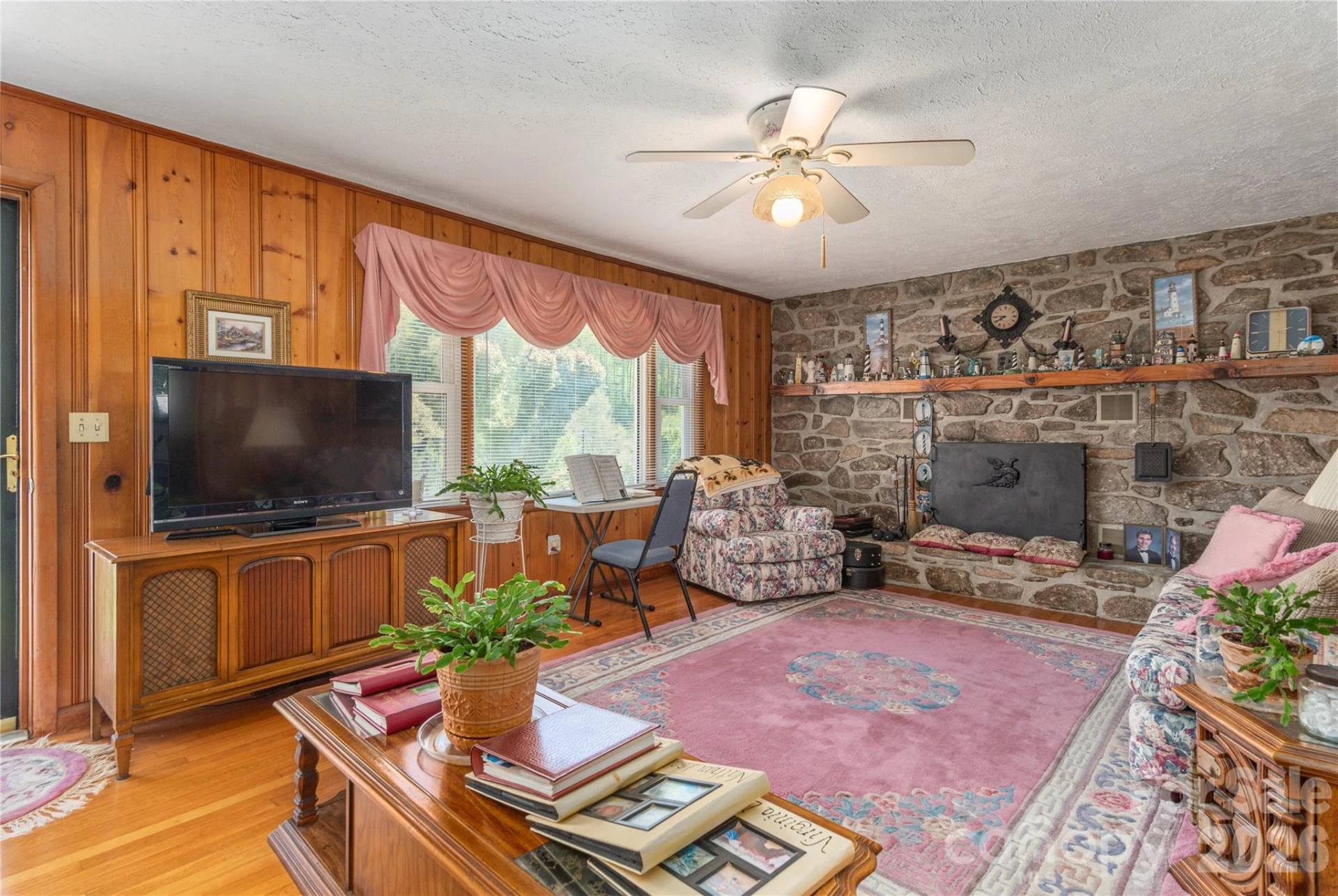 96 Tower Lane - Photo 9