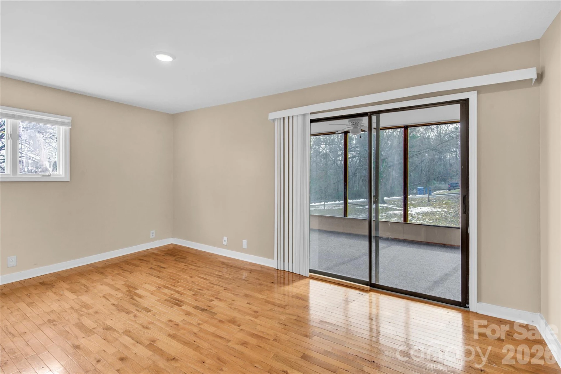 229 Riverhills Drive - Photo 10