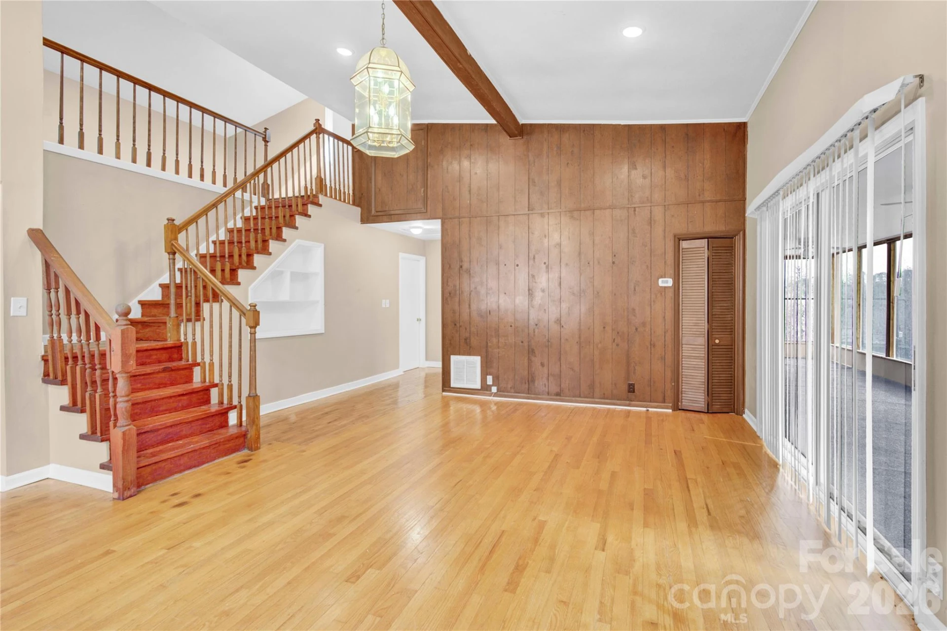 229 Riverhills Drive - Photo 4