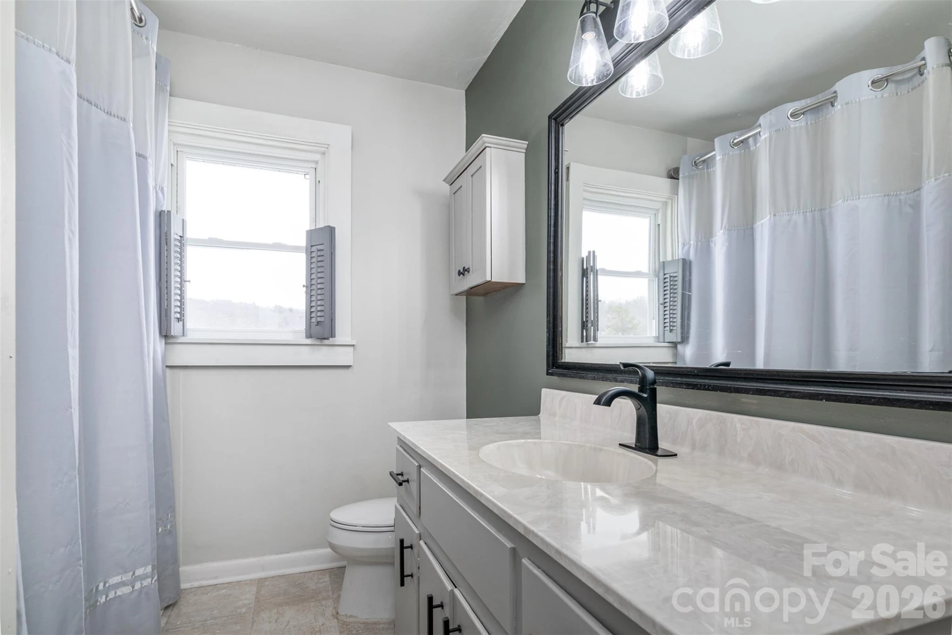 110 Shelton Street - Photo 13