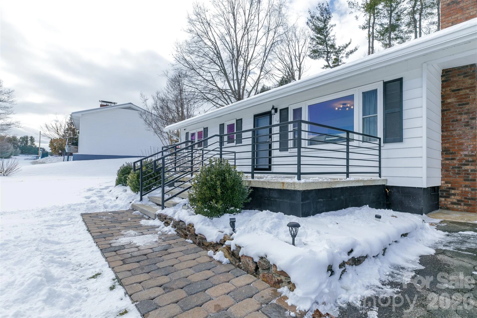 110 Shelton Street - Photo 22