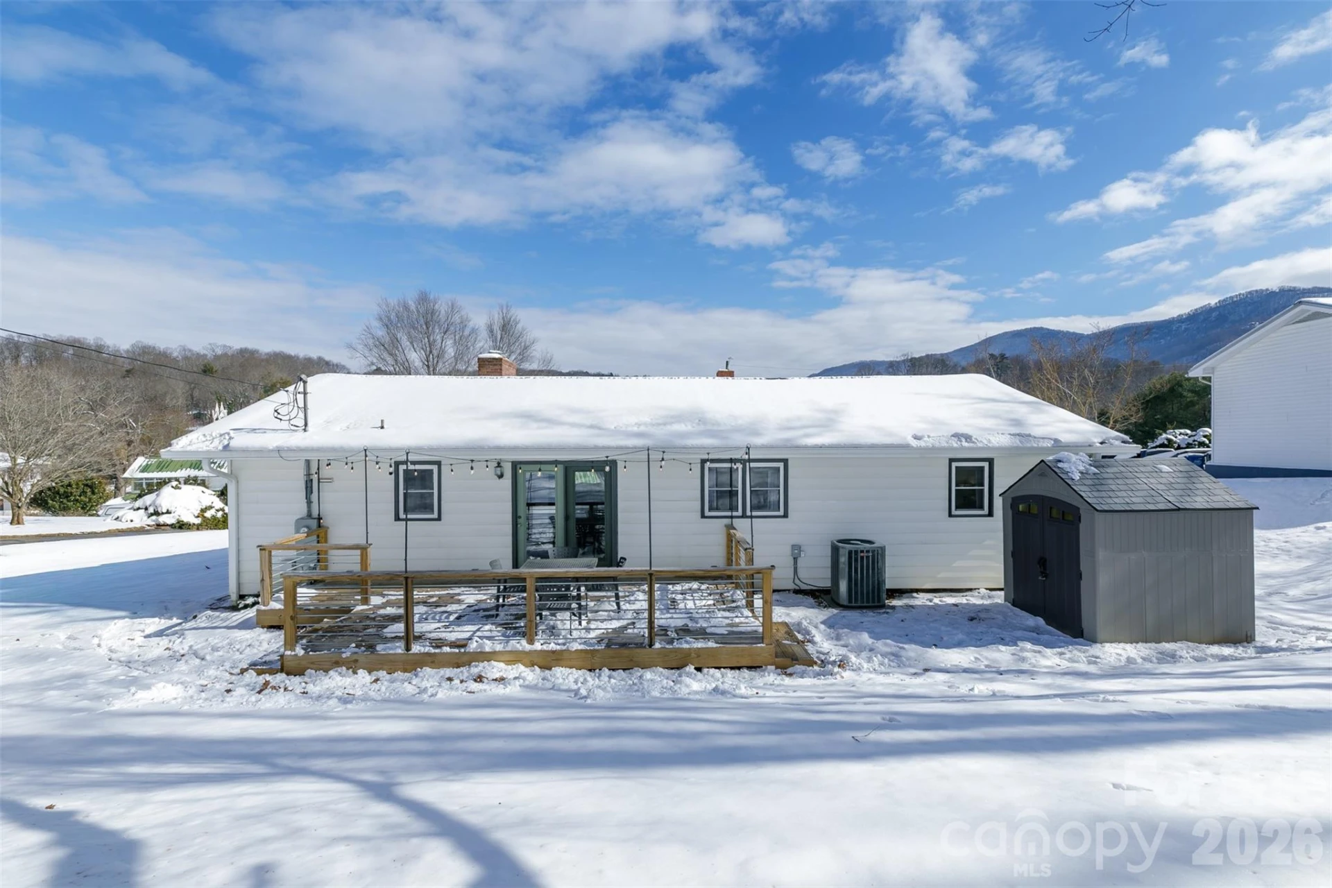 110 Shelton Street - Photo 4