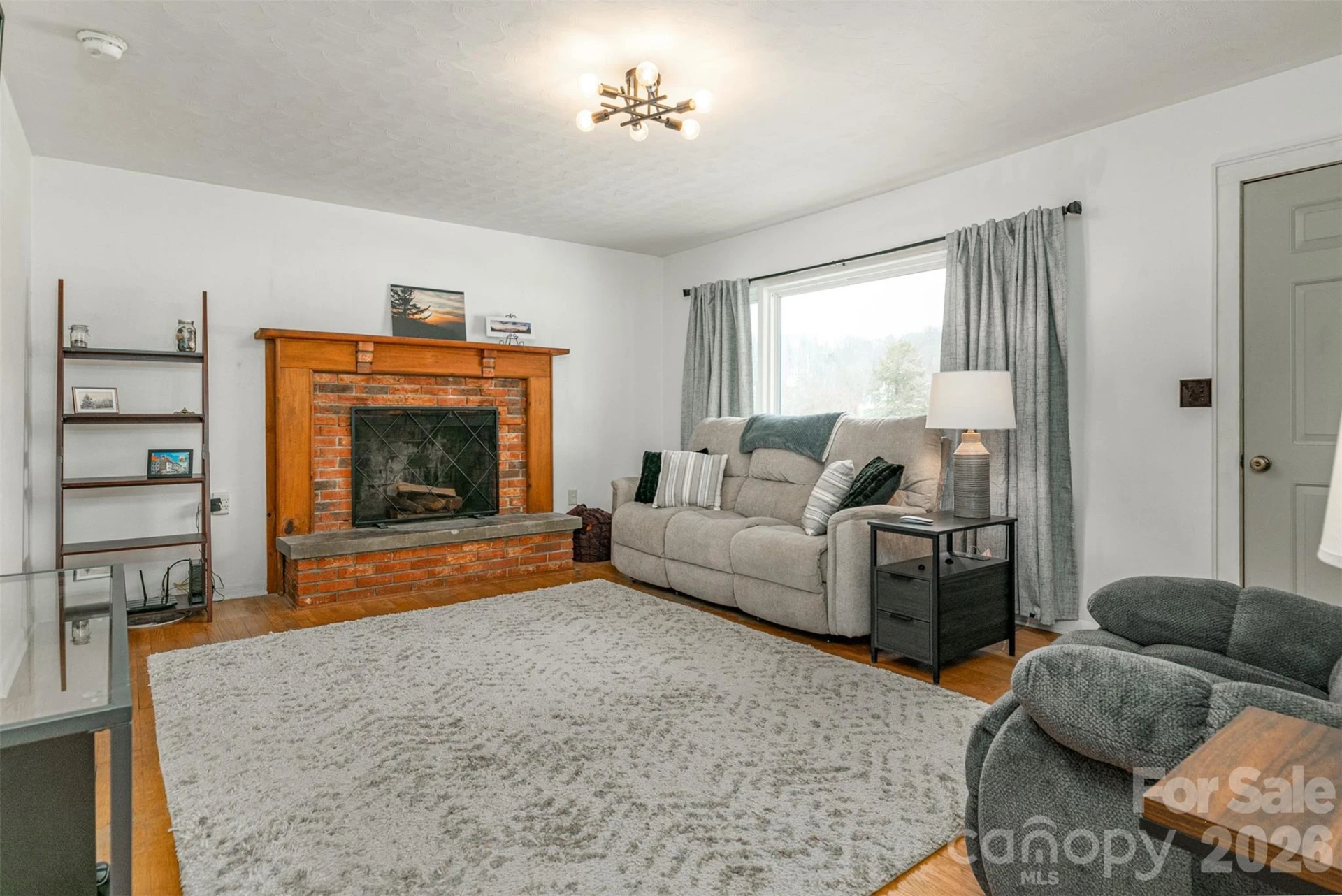 110 Shelton Street - Photo 5