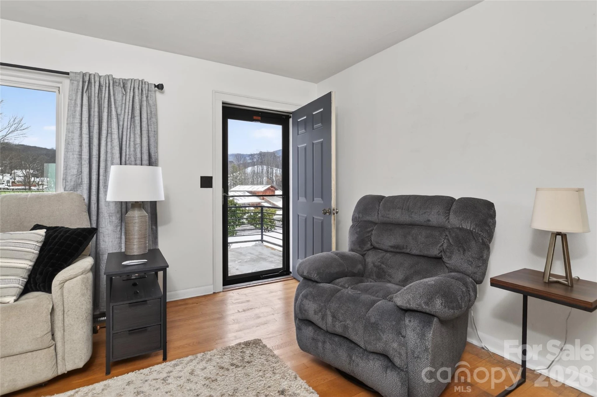 110 Shelton Street - Photo 6