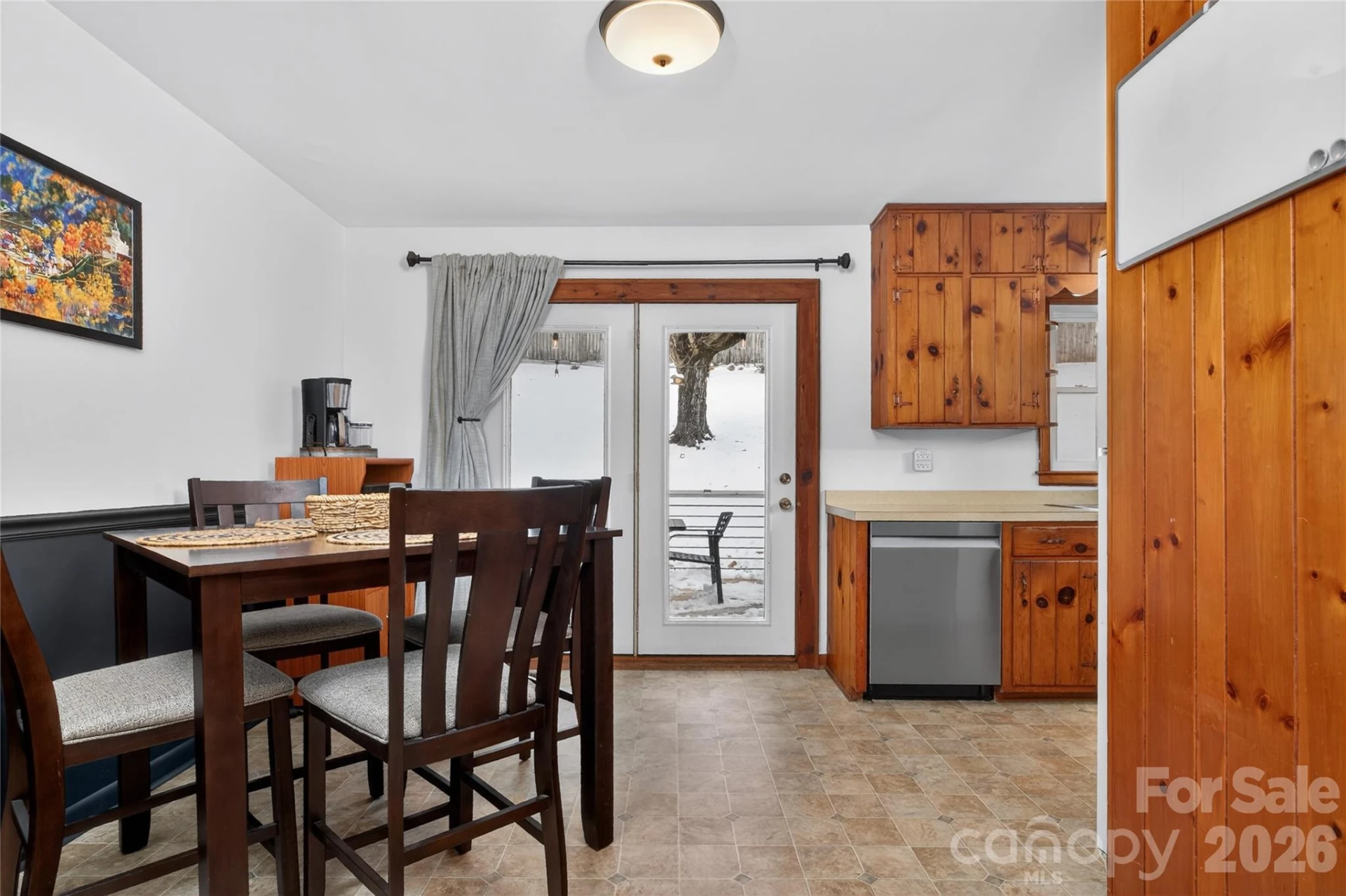 110 Shelton Street - Photo 9