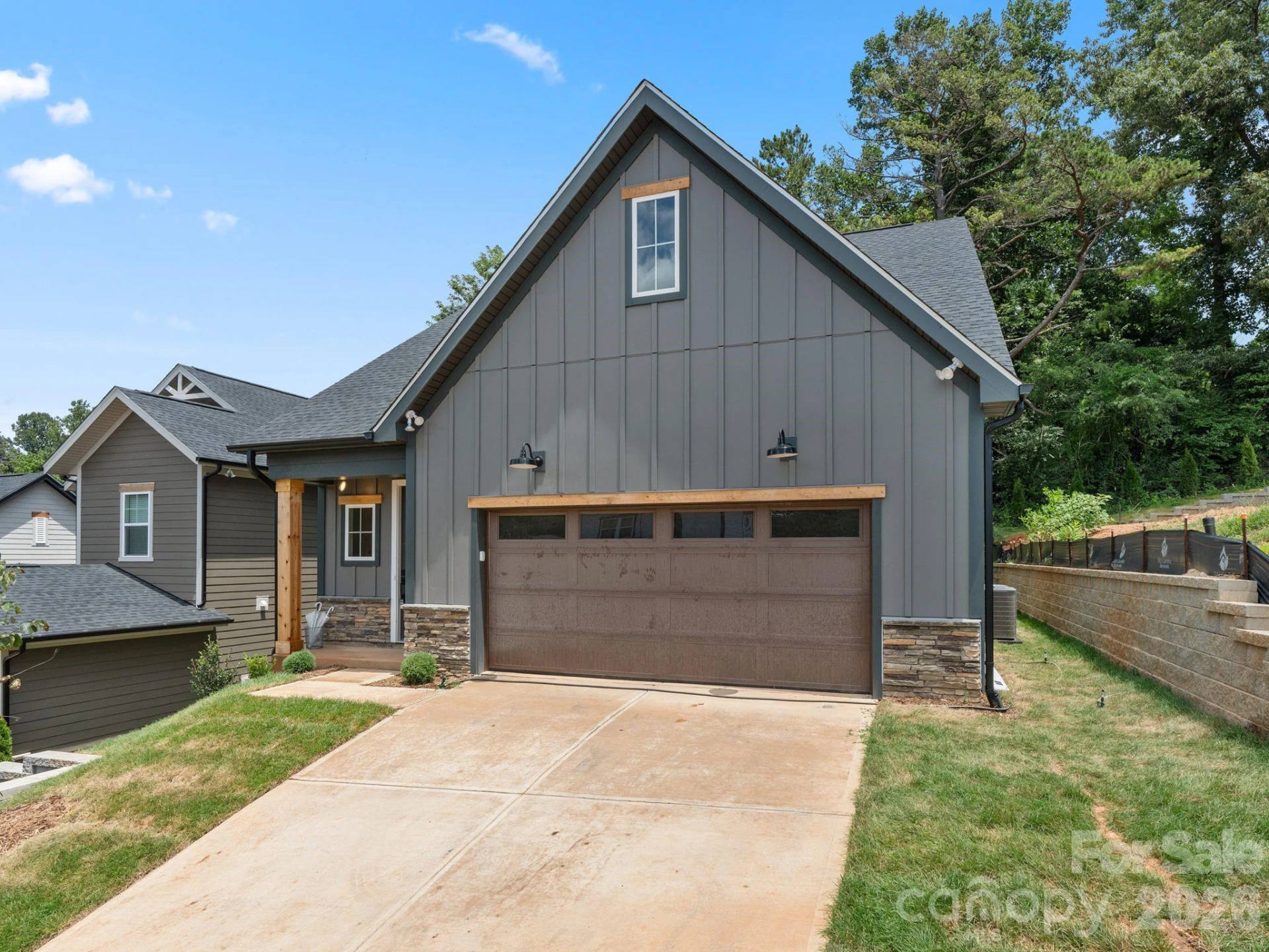 116 Chapel Crossing Lane #11 - Photo 2