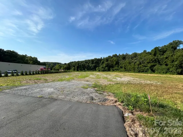 4450 US 70 Highway E