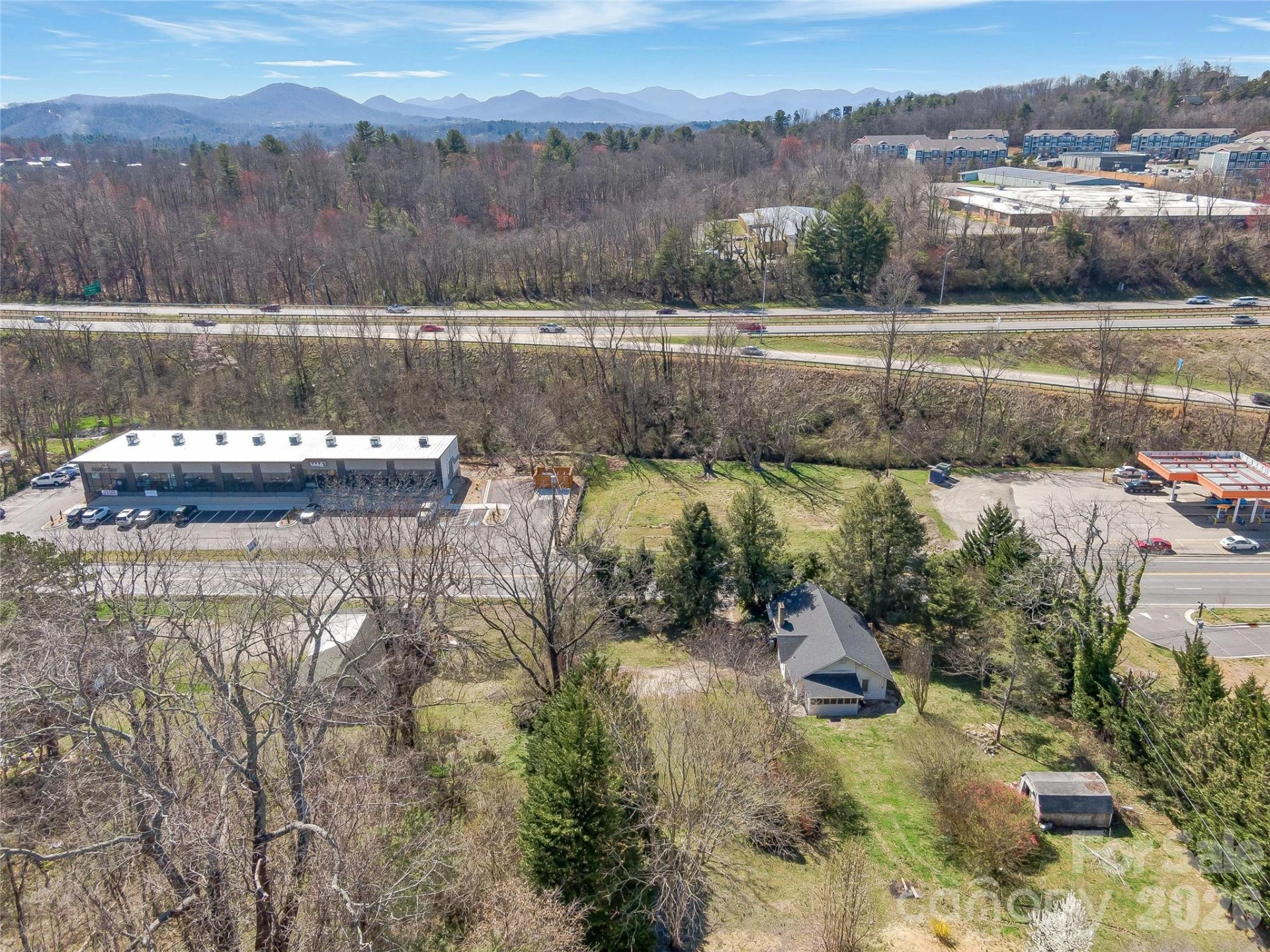 103 Weaverville Road - Photo 4