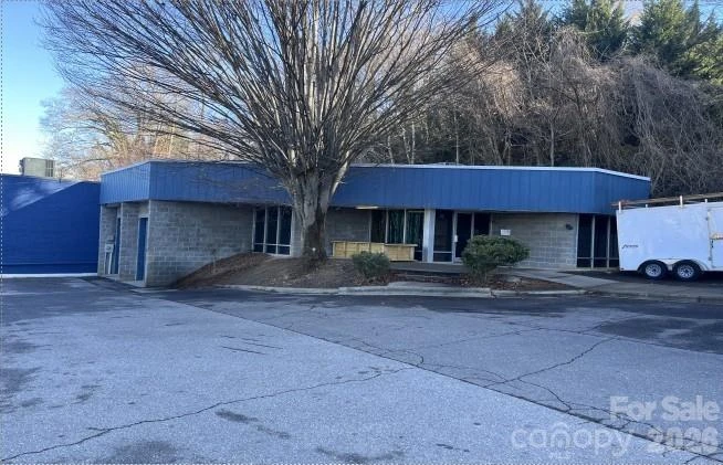290 Biltmore Avenue - Photo 2