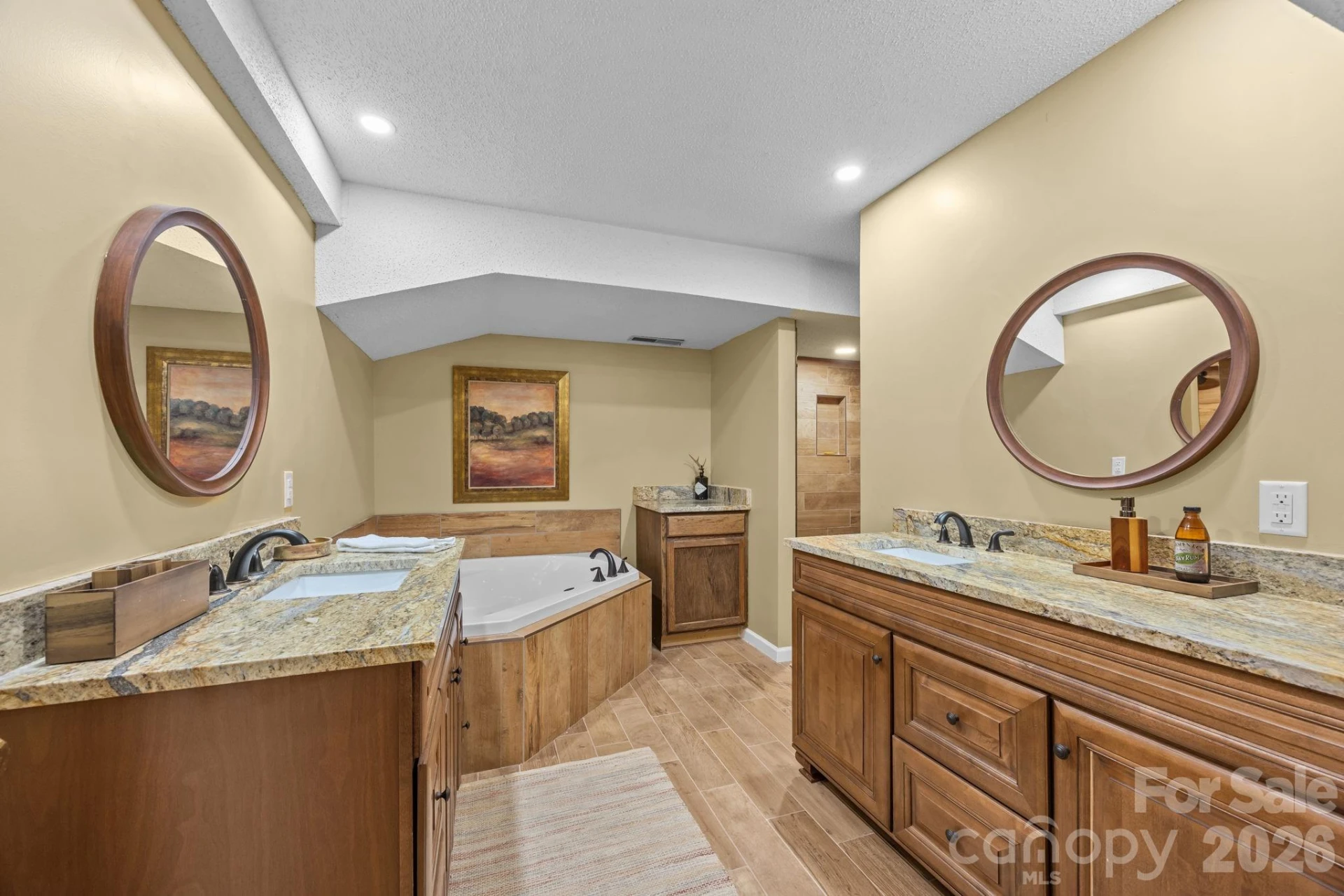 501 Woodfield Drive - Photo 28
