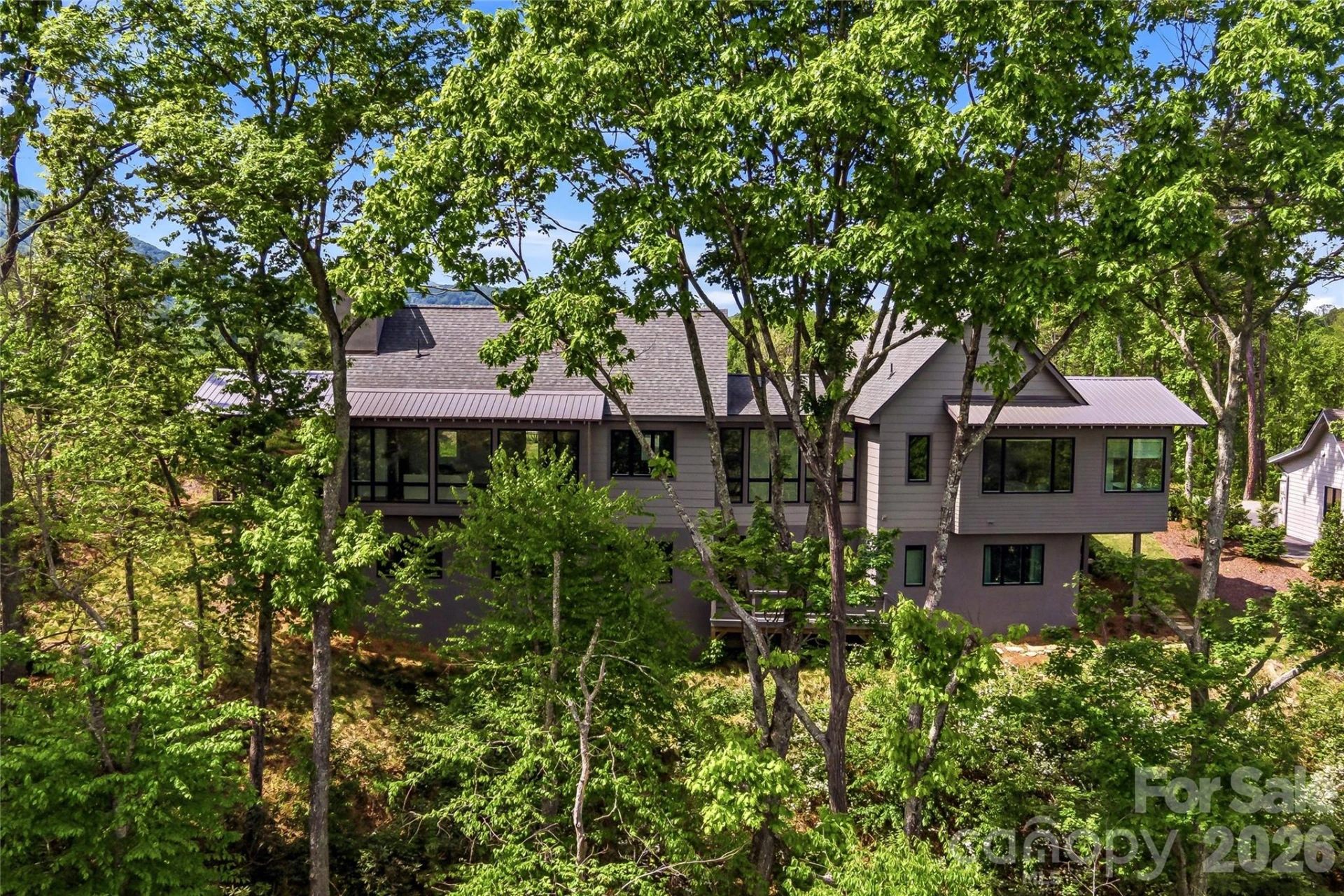 162 Riverbend Forest Drive