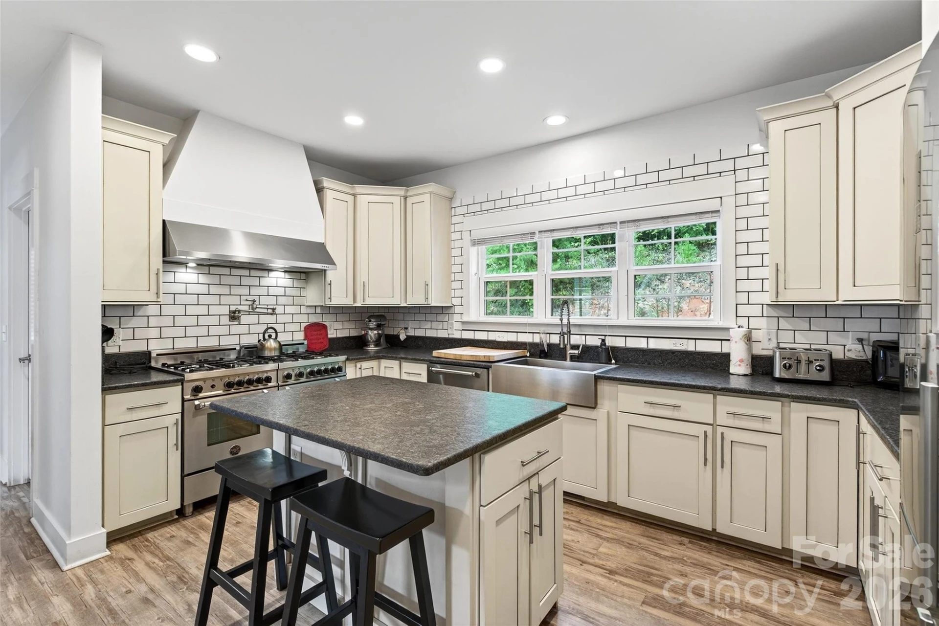 8026 Buck Creek Road - Photo 9