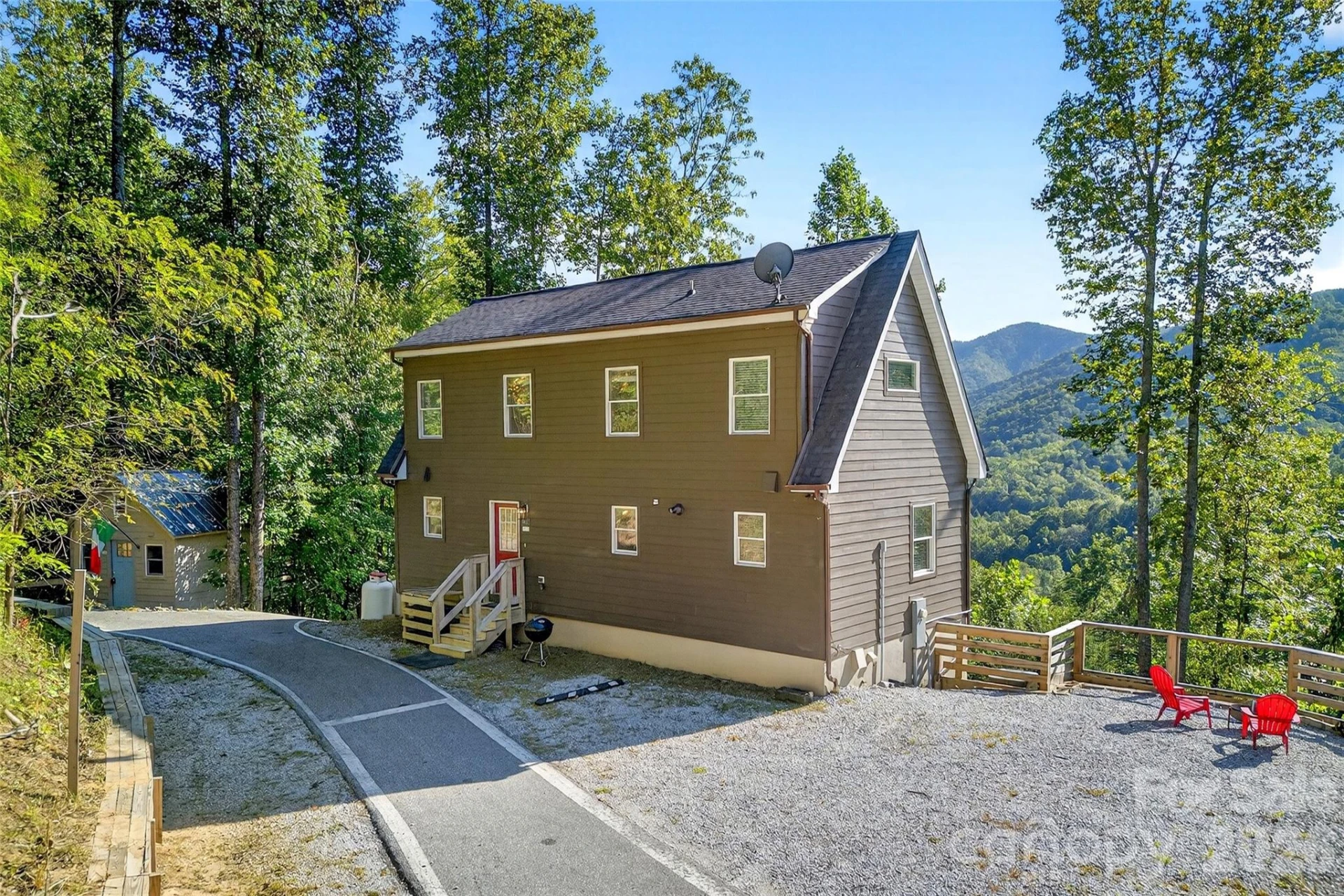 8026 Buck Creek Road - Photo 29