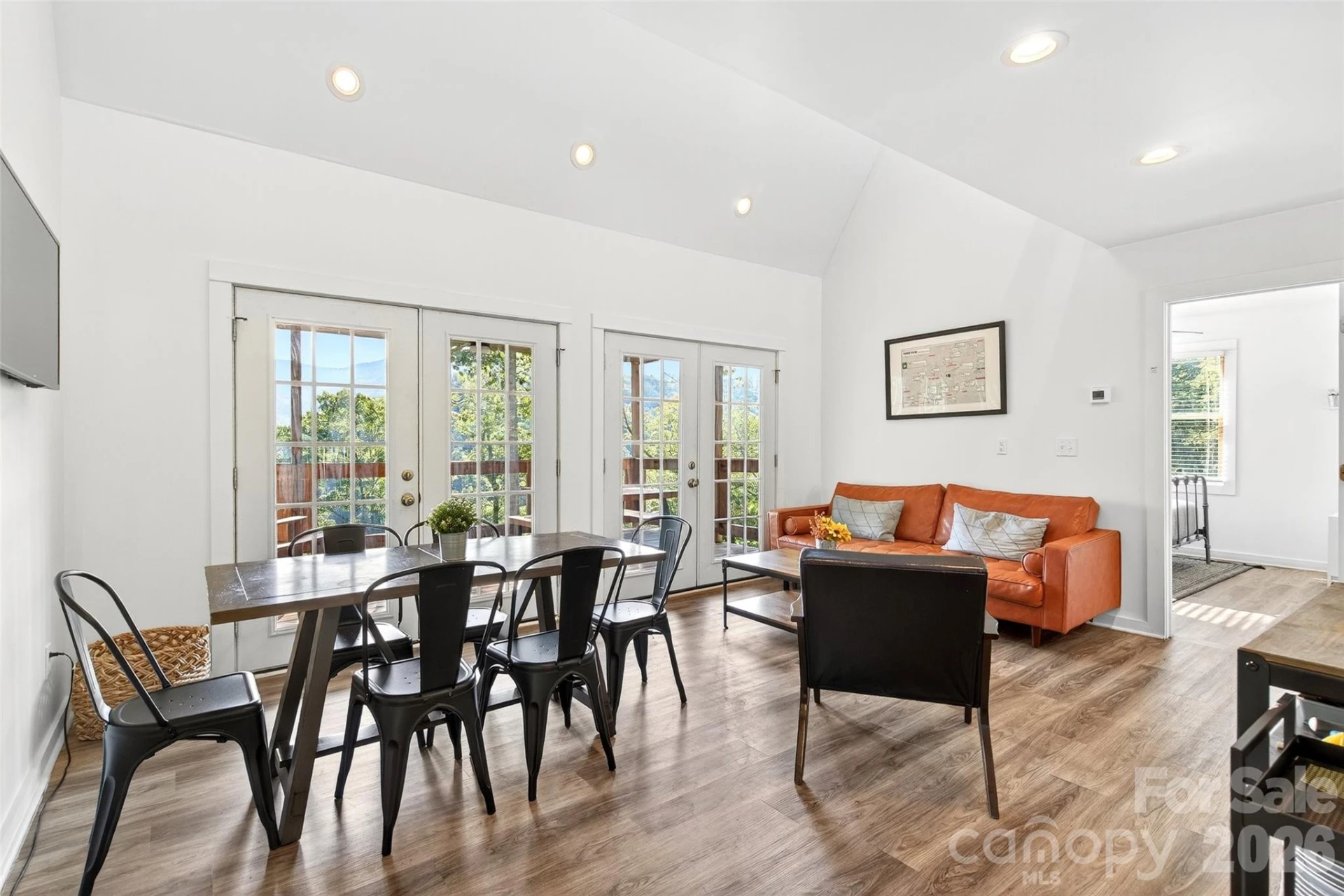 8026 Buck Creek Road - Photo 32