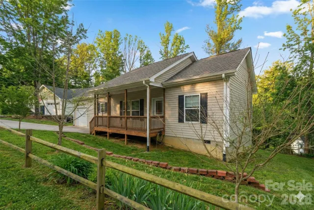 138 Lone Eagle Lane