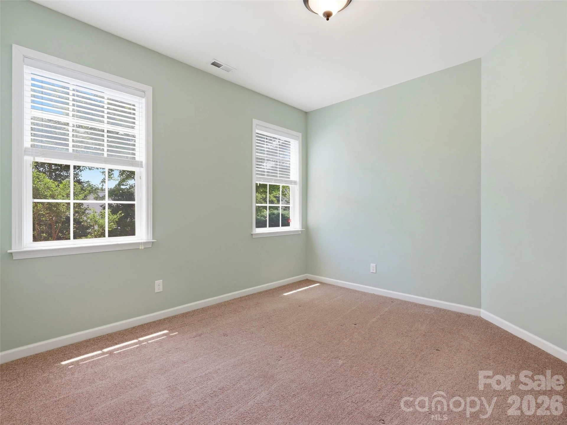 1 Breyerton Court - Photo 28