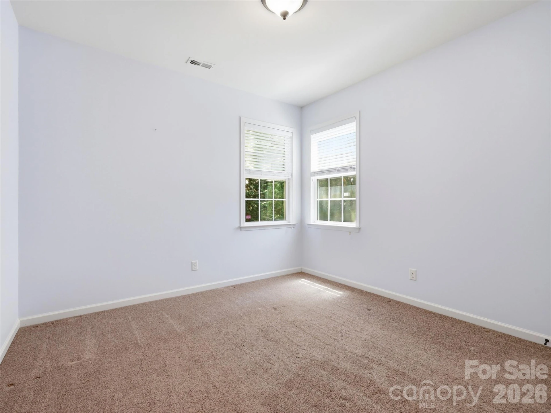 1 Breyerton Court - Photo 31
