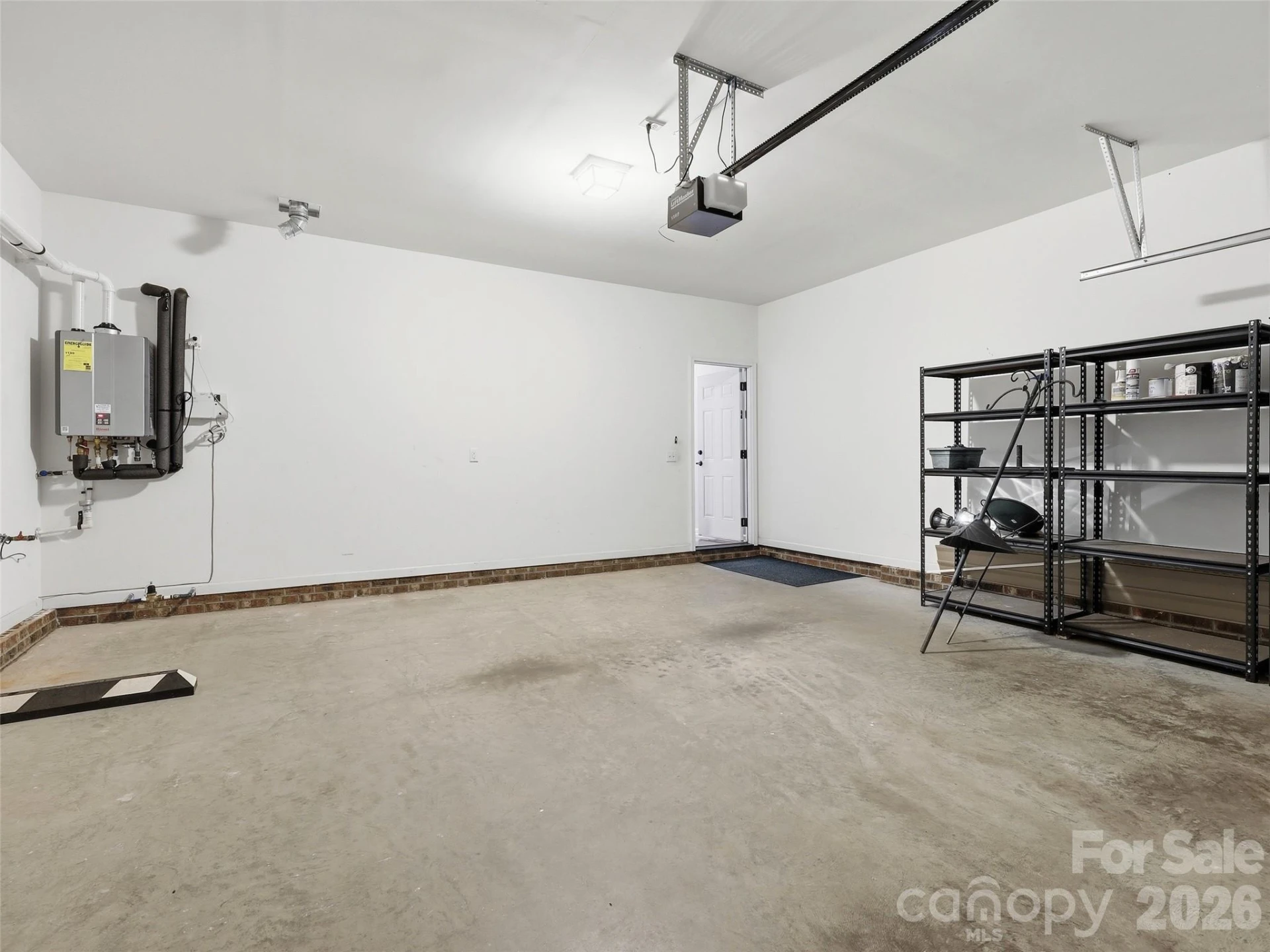 1 Breyerton Court - Photo 34