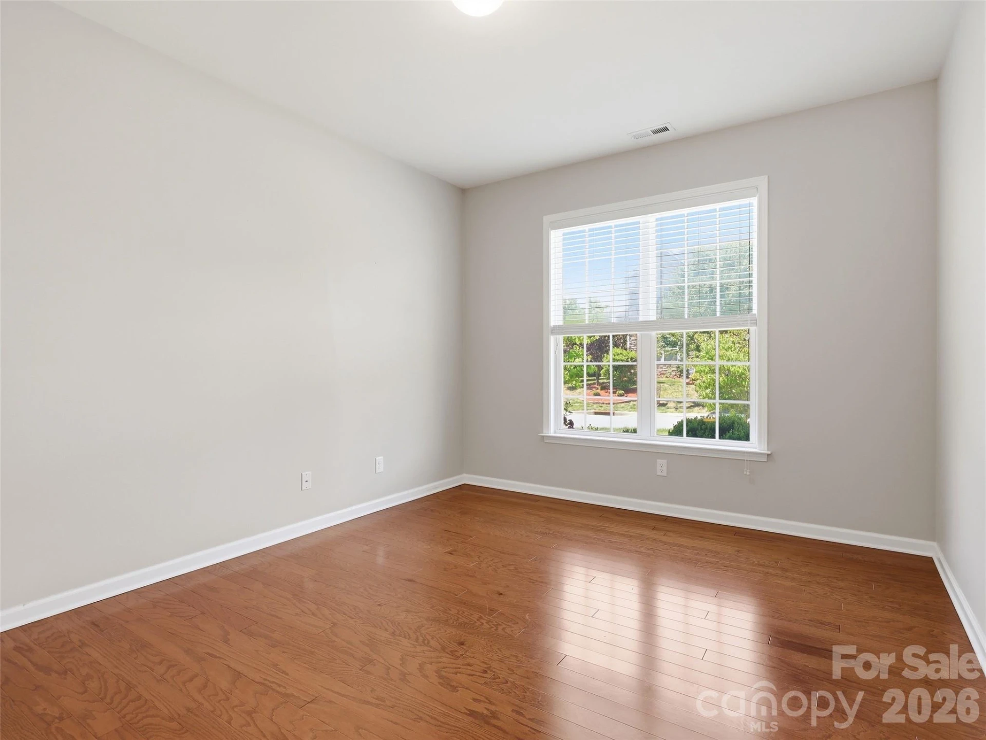 1 Breyerton Court - Photo 9
