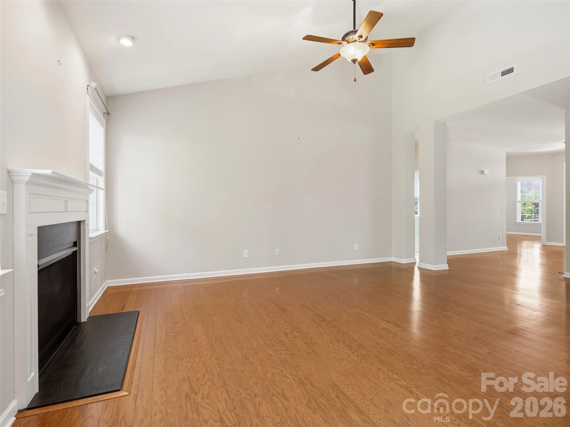 1 Breyerton Court - Photo 15